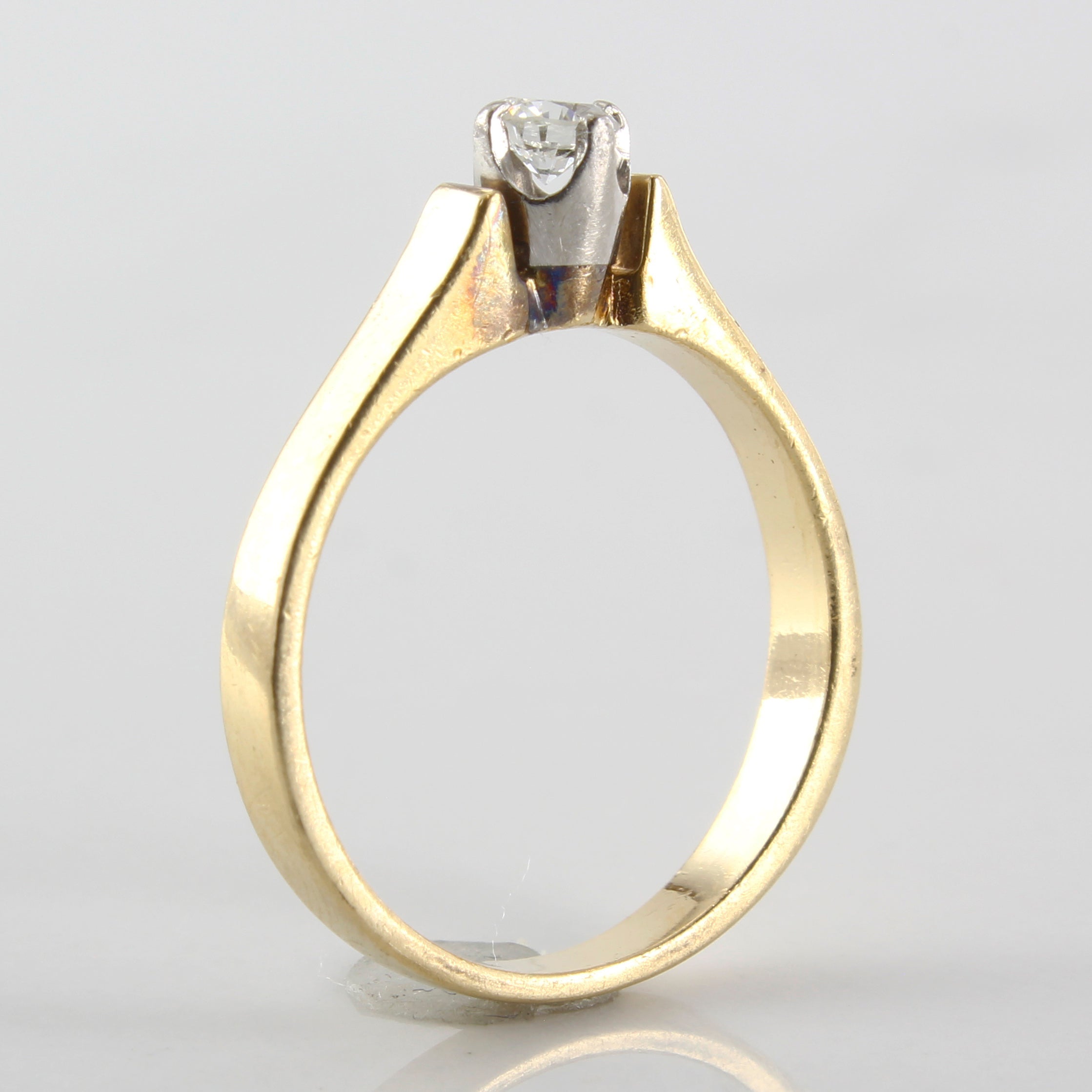 Solitaire Diamond Ring | 0.14ct | SZ 5.25 |