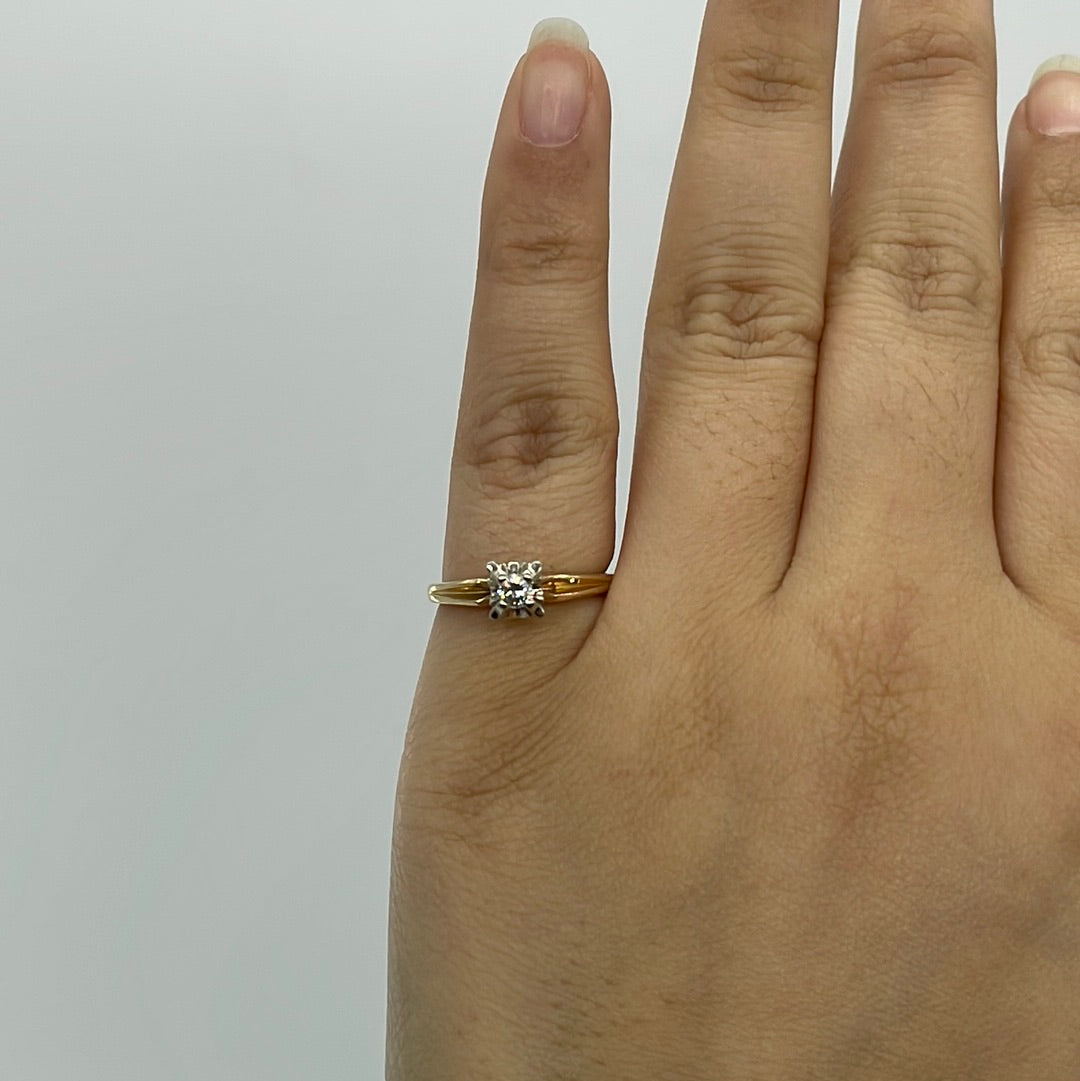 Yellow Gold Retro Diamond Engagement Ring | 0.14ct | SZ 6.75 |