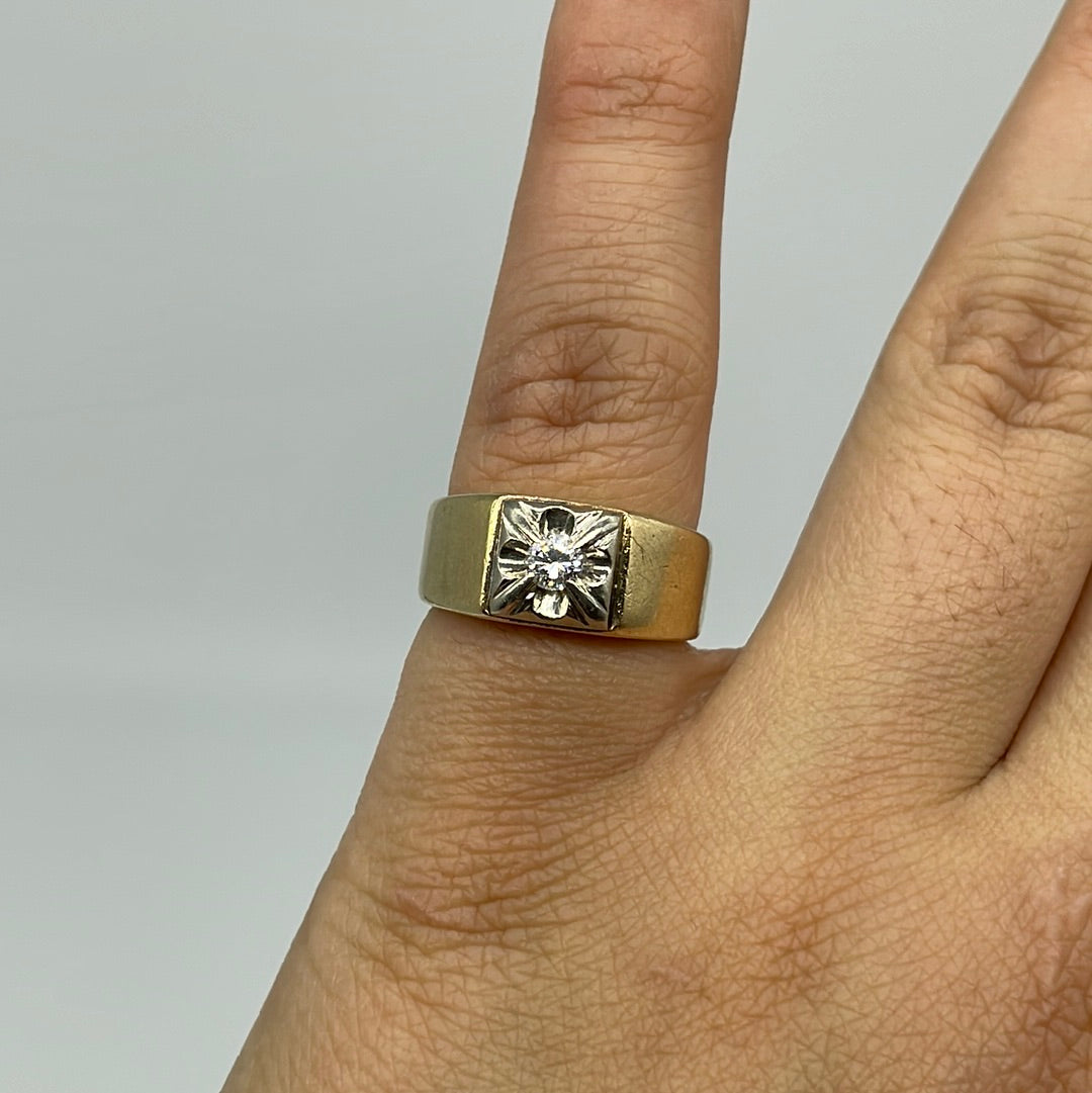 Wide Solitaire Diamond Band | 0.17 ct, SZ 6 |