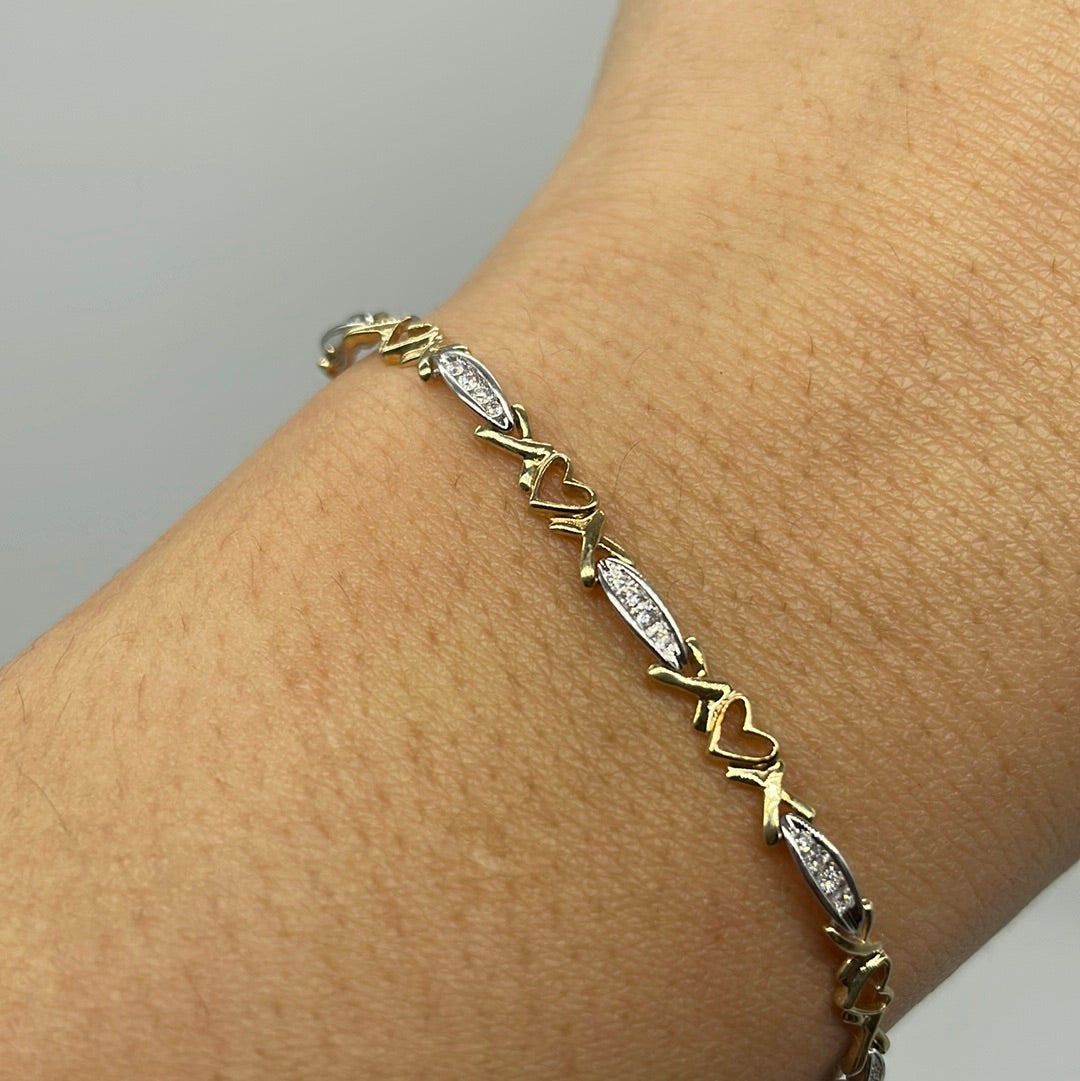 14k Two Tone Gold Diamond Heart Bracelet | 0.25ctw | 7.5" |
