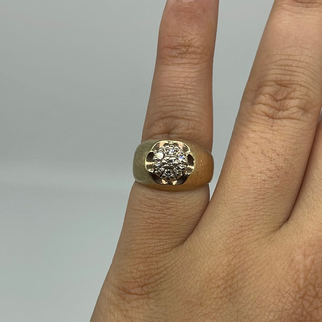 Diamond Illusion Cluster Ring | 0.21 ctw, SZ 5.25 |