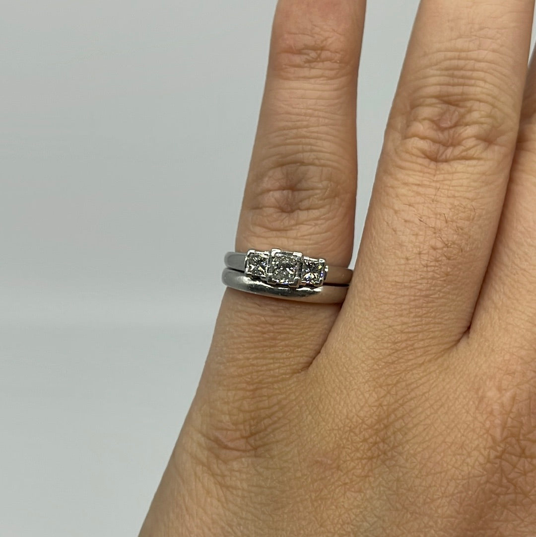 Three Stone Princess Wedding Ring Set | 0.75ctw | SZ 6.25 |
