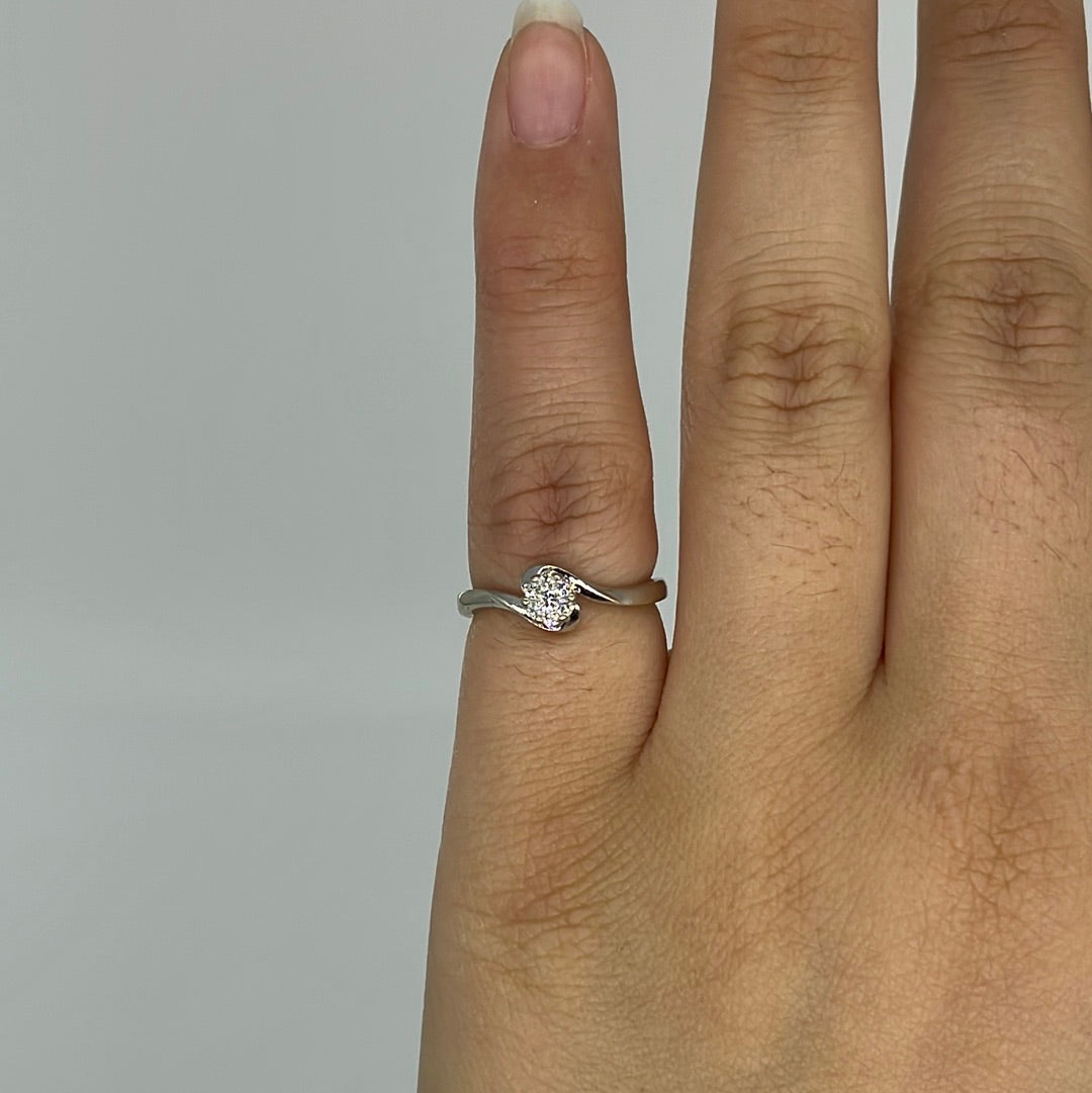 Diamond Bypass Cluster Ring | 0.08ctw | SZ 5 |