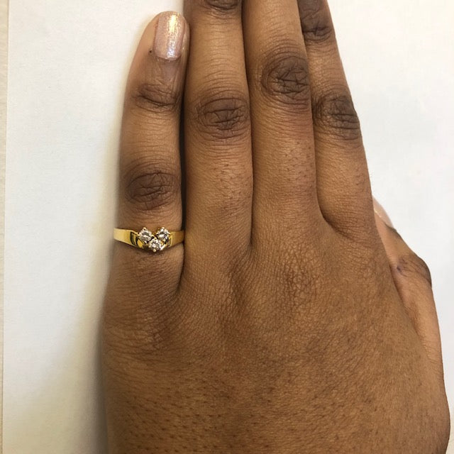 Three Stone Diamond Ring | 0.30ctw | SZ 6.5 |