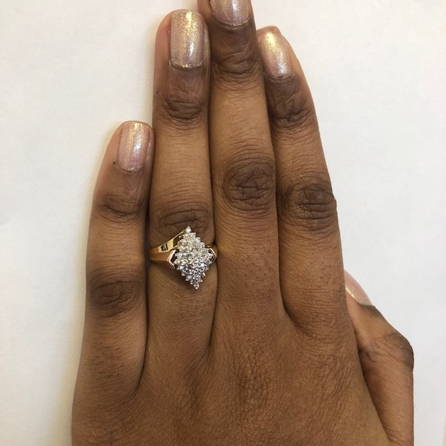 Marquise Silhouette Cluster Diamond Ring | 0.40ctw | SZ 7.25 |