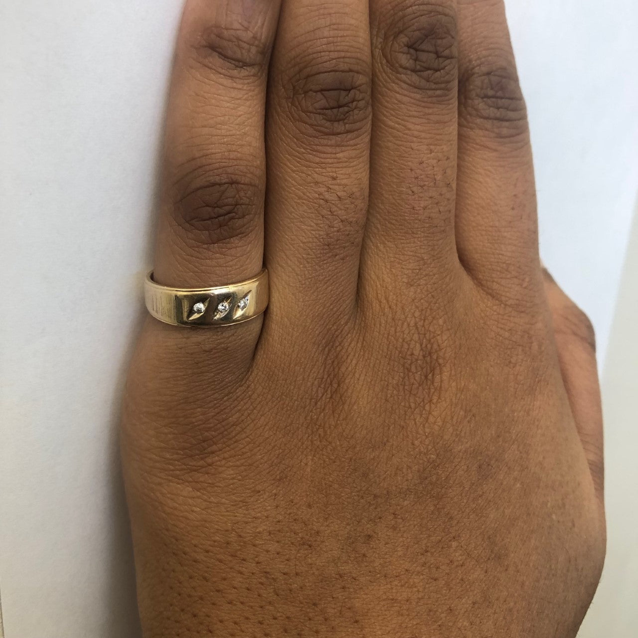 Three Stone Diamond Band | 0.06ctw | SZ 7.25 |