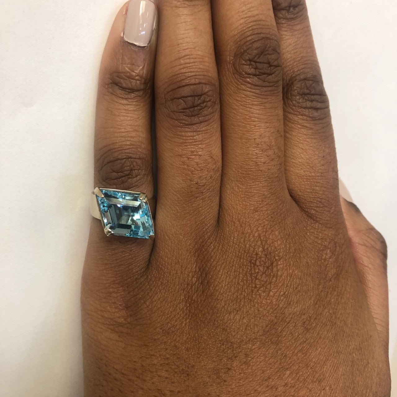 Diagonally Set Blue Topaz Cocktail Ring | 12.0ct | SZ 6 |