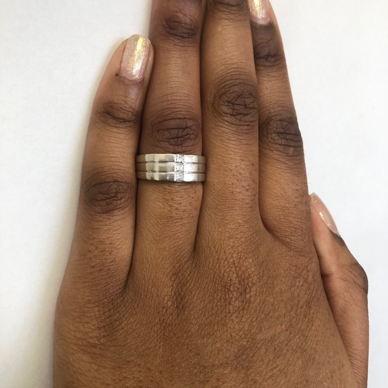 Channel Set Diamond Tapered Ring | 0.18ctw | SZ 8 |