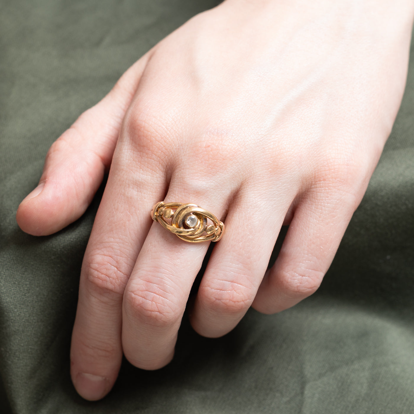 Antique Single Stone Diamond Knotted Ring | 0.06ct | SZ 6.5