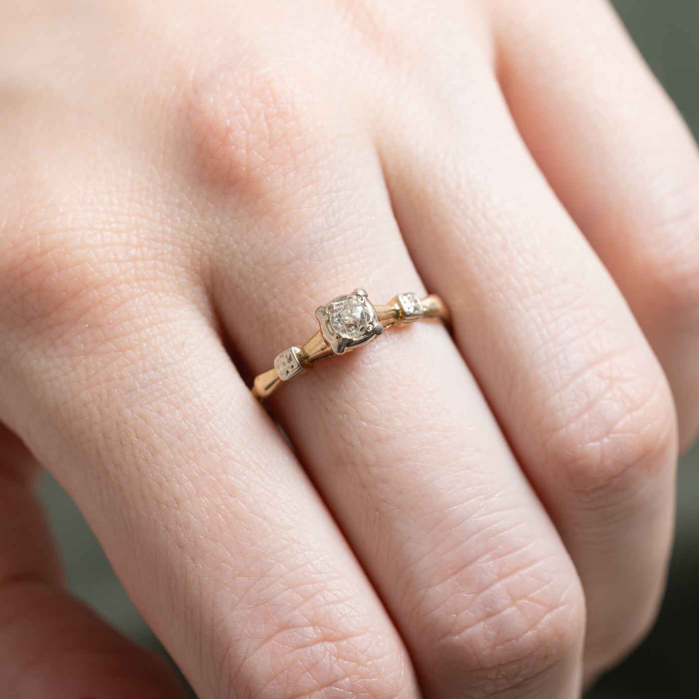 Two Tone Gold Diamond Ring | 0.19ct | SZ 8.5