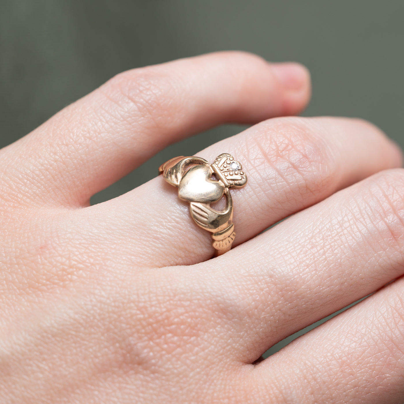 1993 Dublin Single Stone Diamond Claddagh Ring | 0.01ct | SZ 5.25