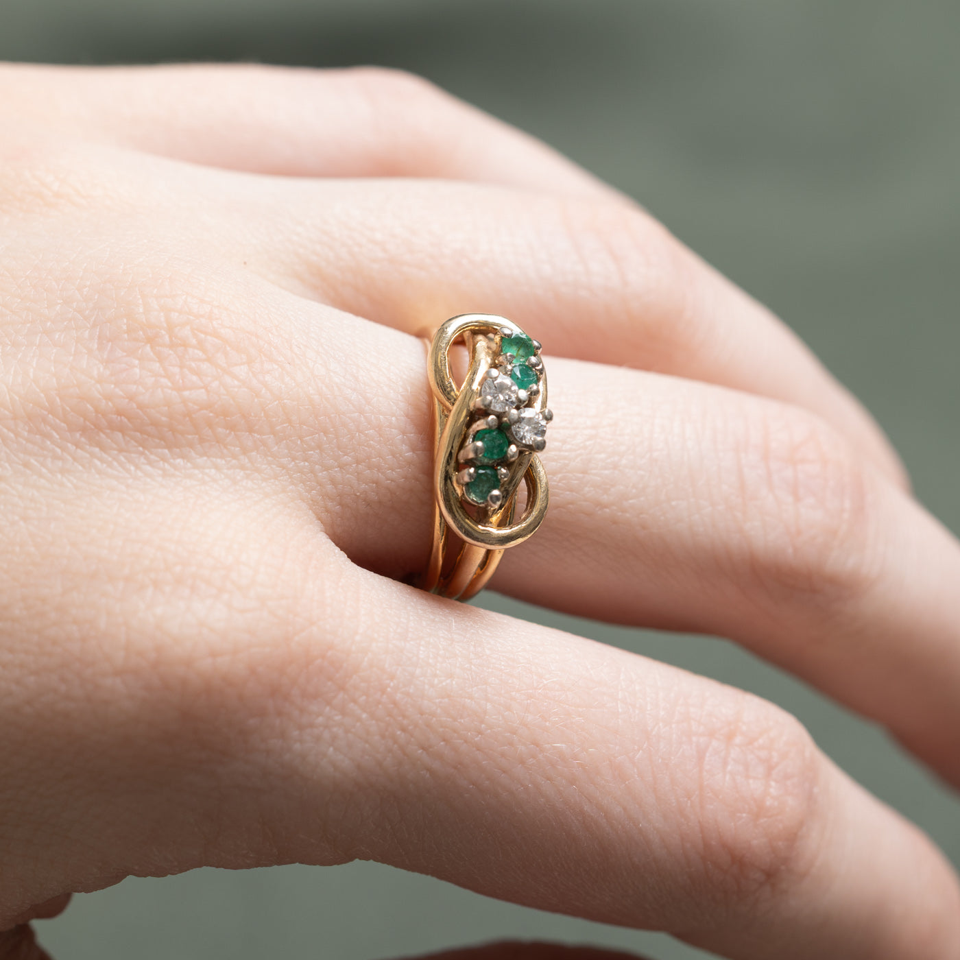 Emerald & Diamond Cluster Crossover Ring | 0.16ctw, 0.12ctw | SZ 6.75