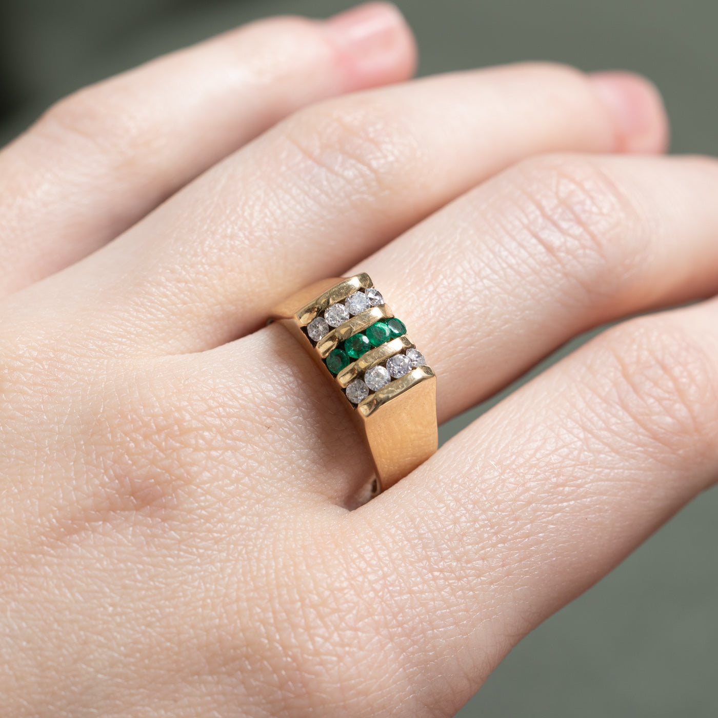 Bague multi-rangs diamants et émeraudes | 0,40 ct | 0,09 ct | Taille 8,5