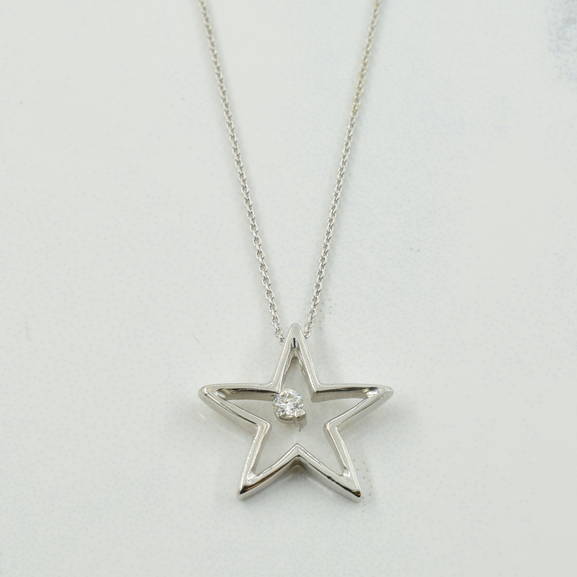 14k White Gold Adjustable Star Diamond Necklace | 0.03ct | 16