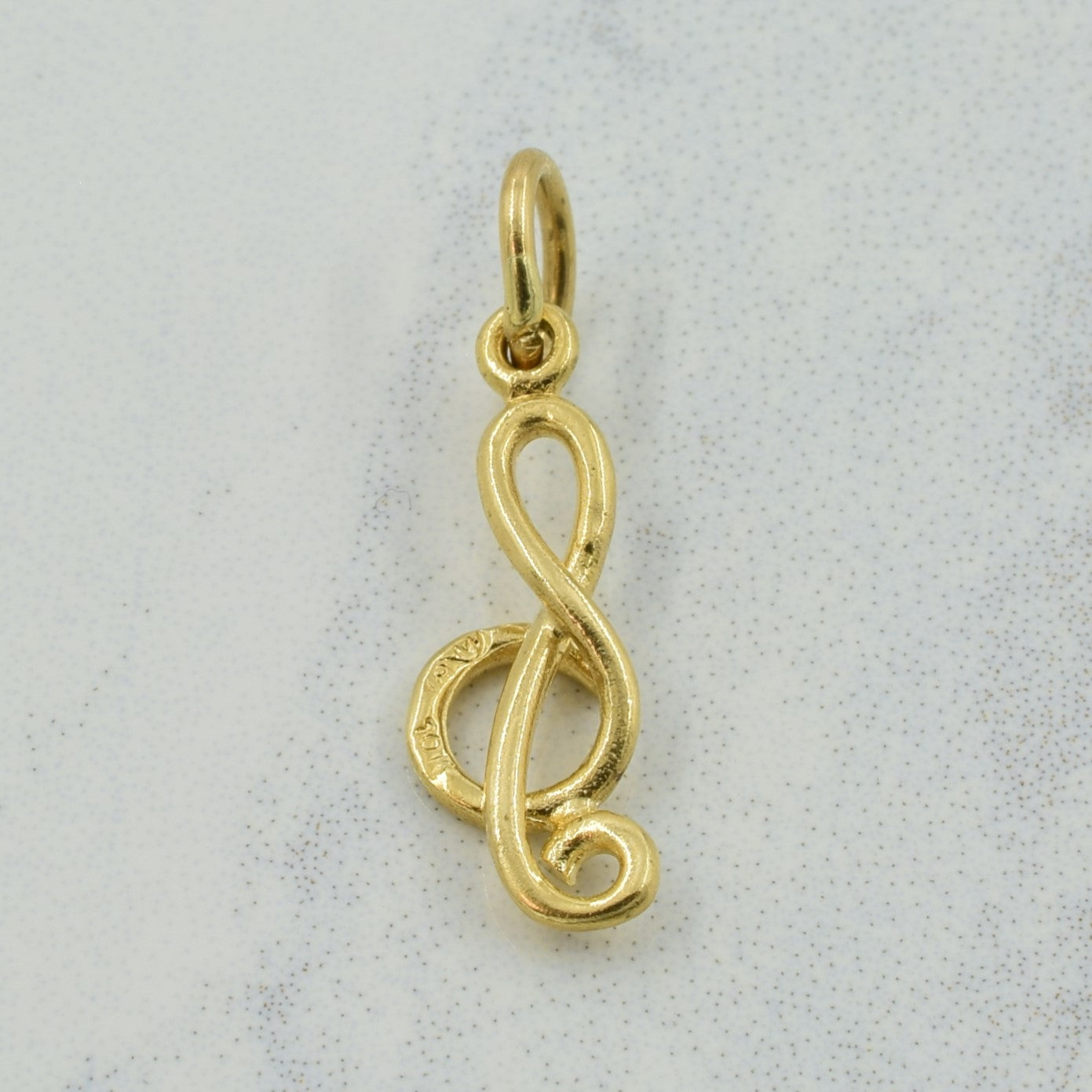 10k Yellow Gold Treble Clef Charm |