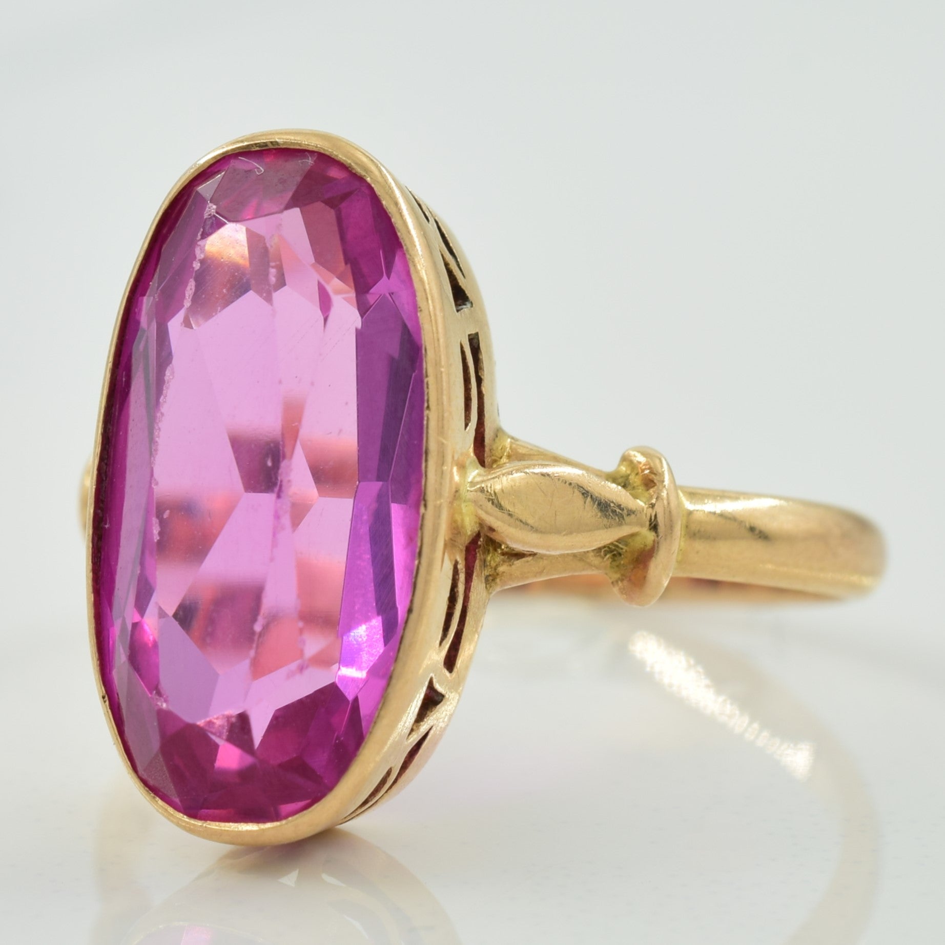 Synthetic Pink Sapphire Cocktail Ring | 6.00ct | SZ 6.5 |