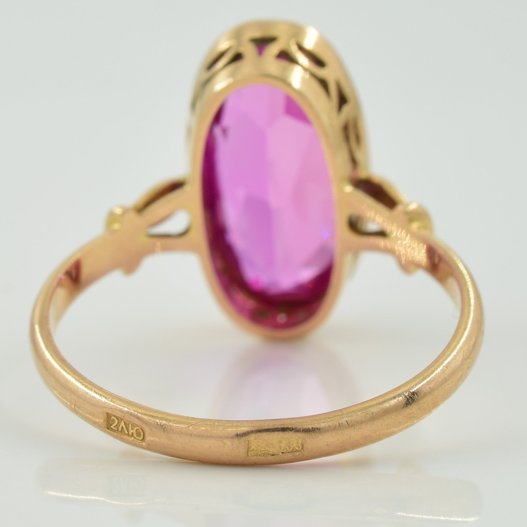 Synthetic Pink Sapphire Cocktail Ring | 6.00ct | SZ 6.5 |