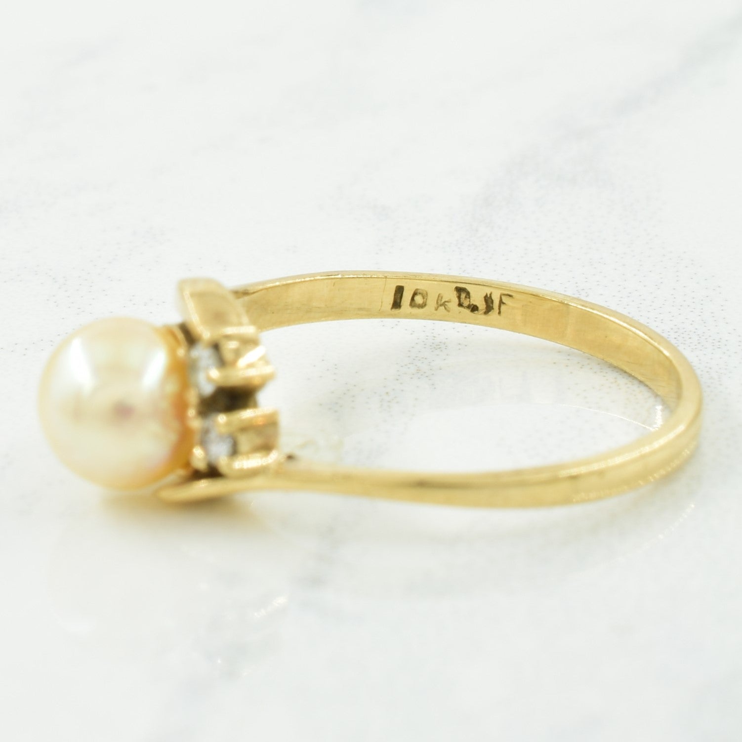 Pearl & Diamond Ring | 1.50ct, 0.04ctw | SZ 6 |