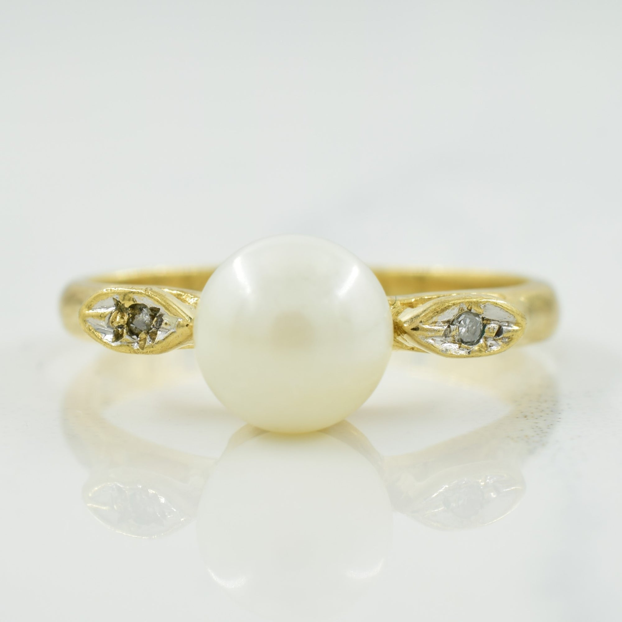 Pearl & Diamond Ring | 2.00ct, 0.02ctw | SZ 5.25 |