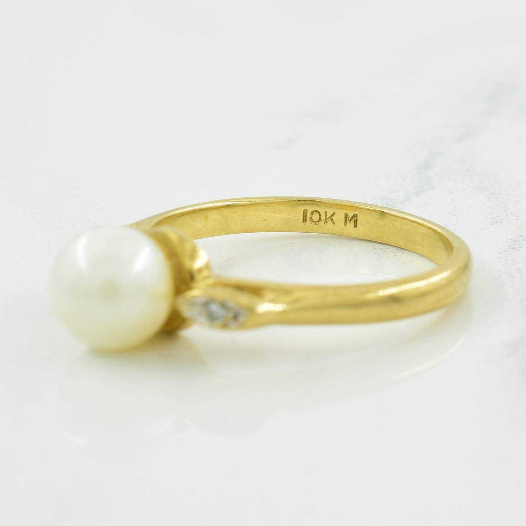 Pearl & Diamond Ring | 2.00ct, 0.02ctw | SZ 5.25 |