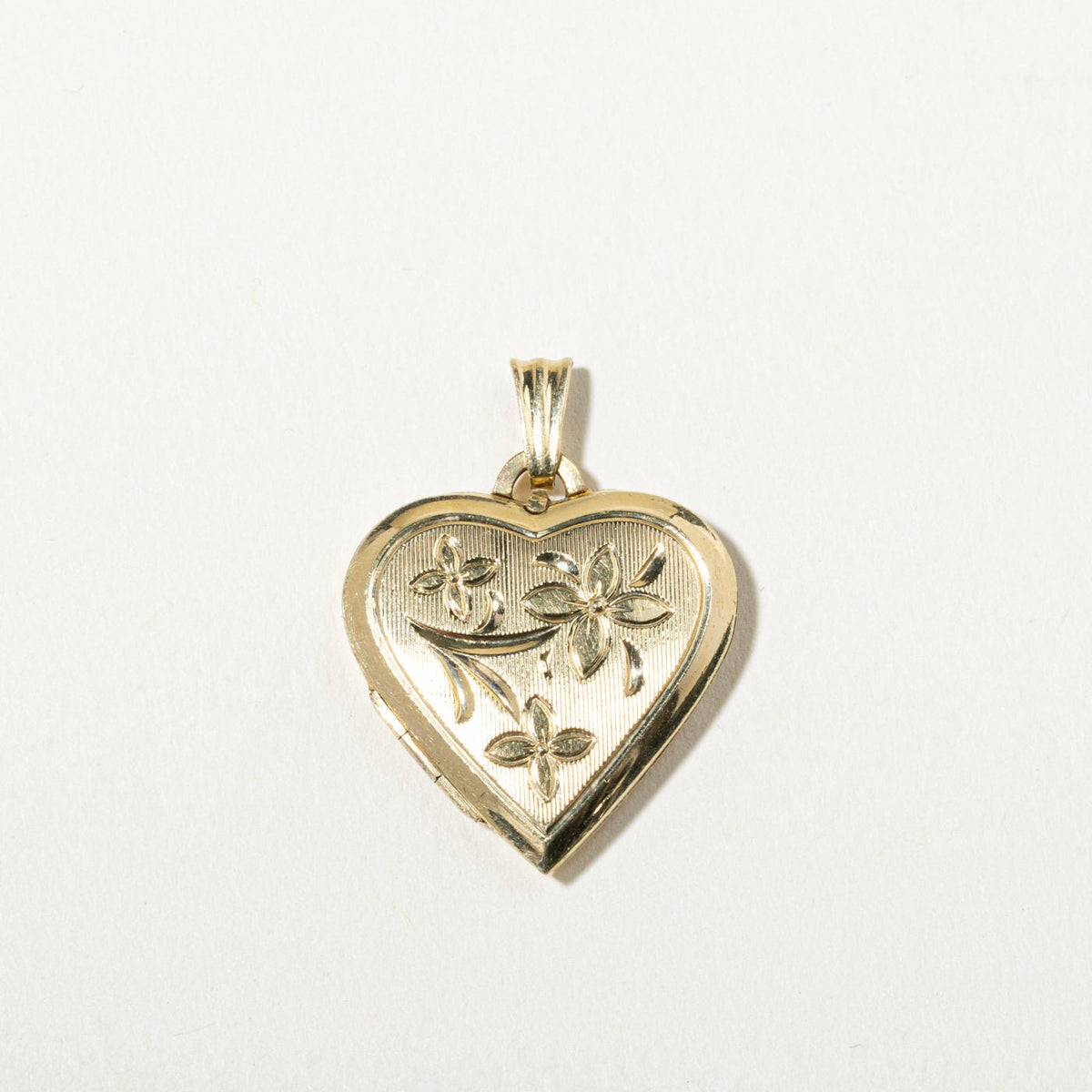 14k Yellow Gold Floral Engraved Heart Locket
