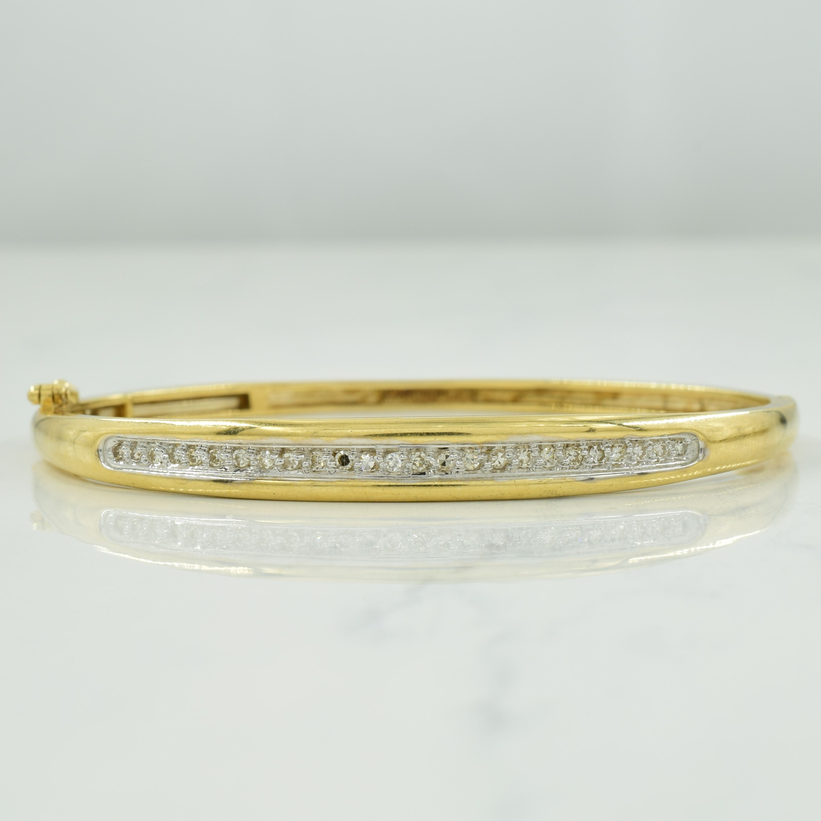Bracelet jonc en or jaune 10 carats et diamants | 0,25 ct | 7,25" | 