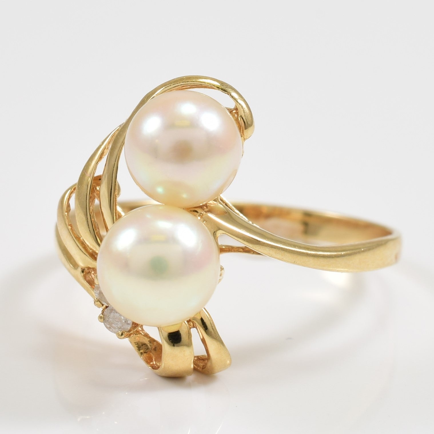 Pearl & Diamond Ring | 3.00ctw, 0.02ctw | SZ 7 |