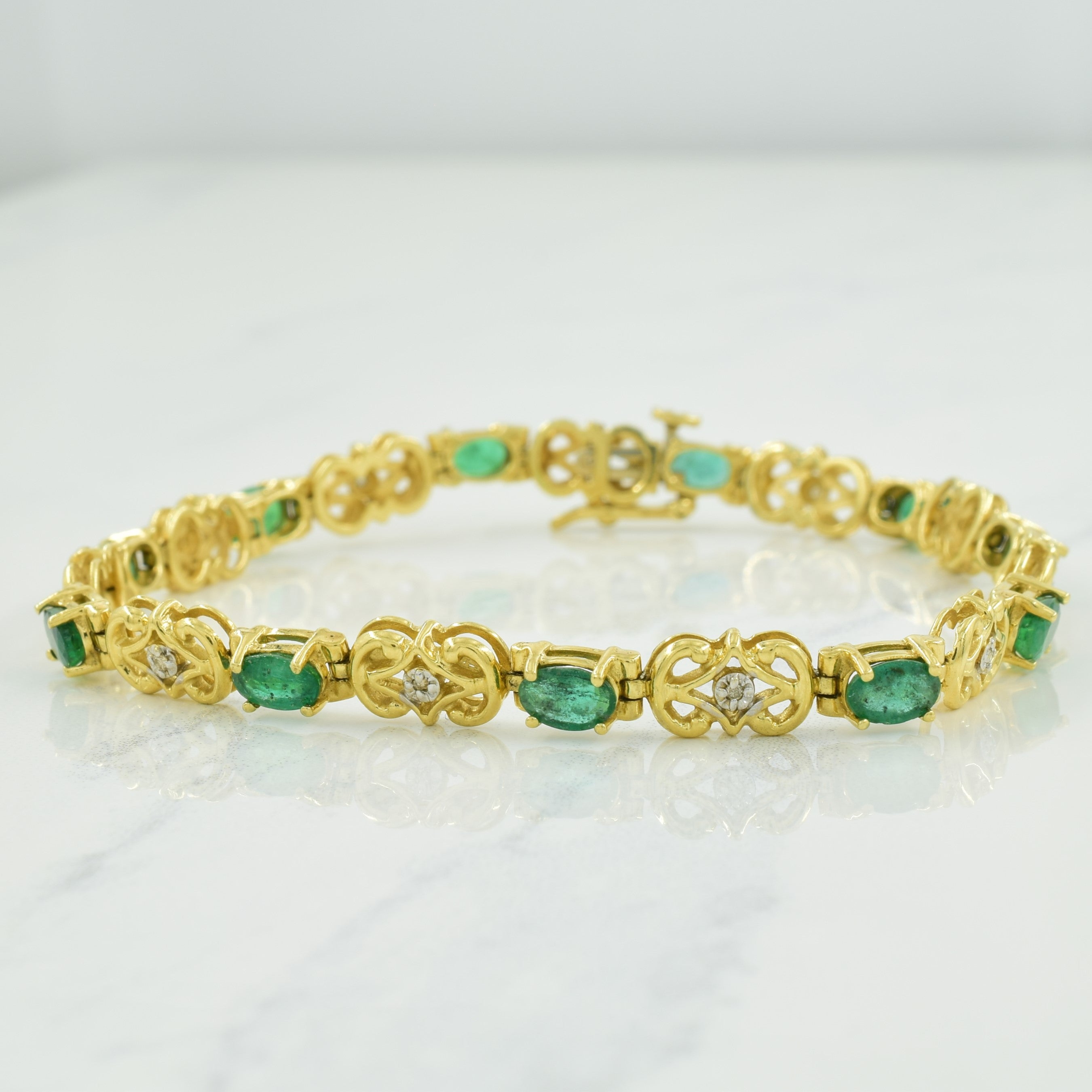 Emerald & Diamond Bracelet | 3.85ctw, 0.06ctw | 7.75" |