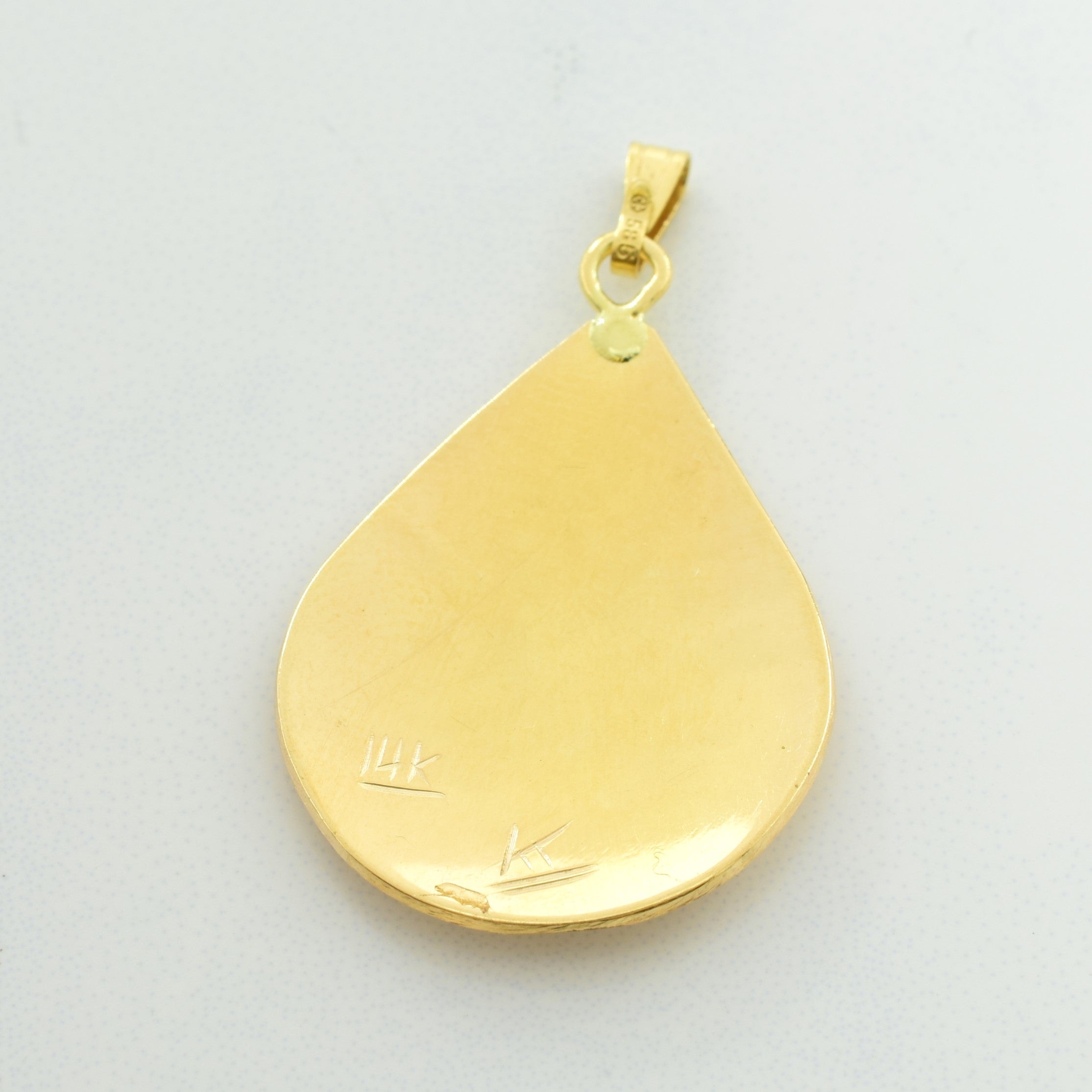 14k Yellow Gold Indigenous Art Pendant |