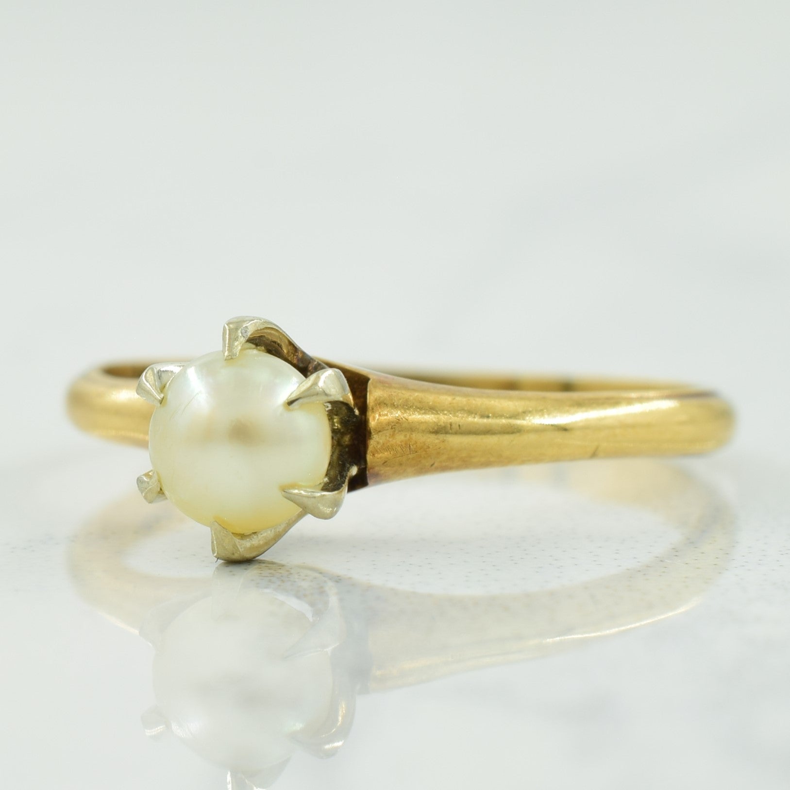 Pearl Ring | 0.40ct | SZ 5.5 |