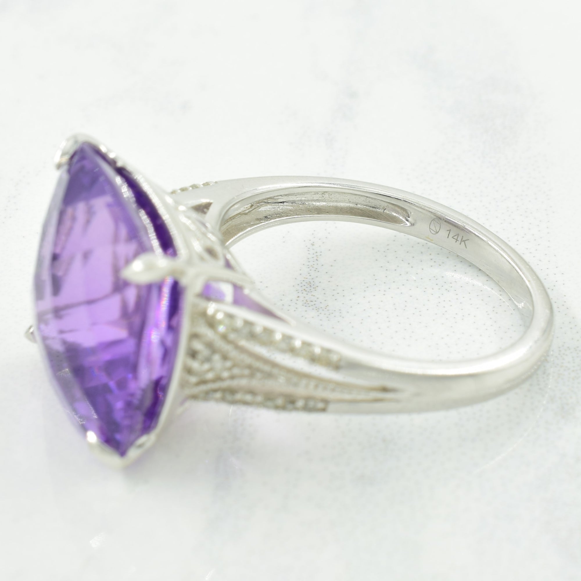 Amethyst & Diamond Ring | 12.00ct, 0.10ctw | SZ 6.75 |