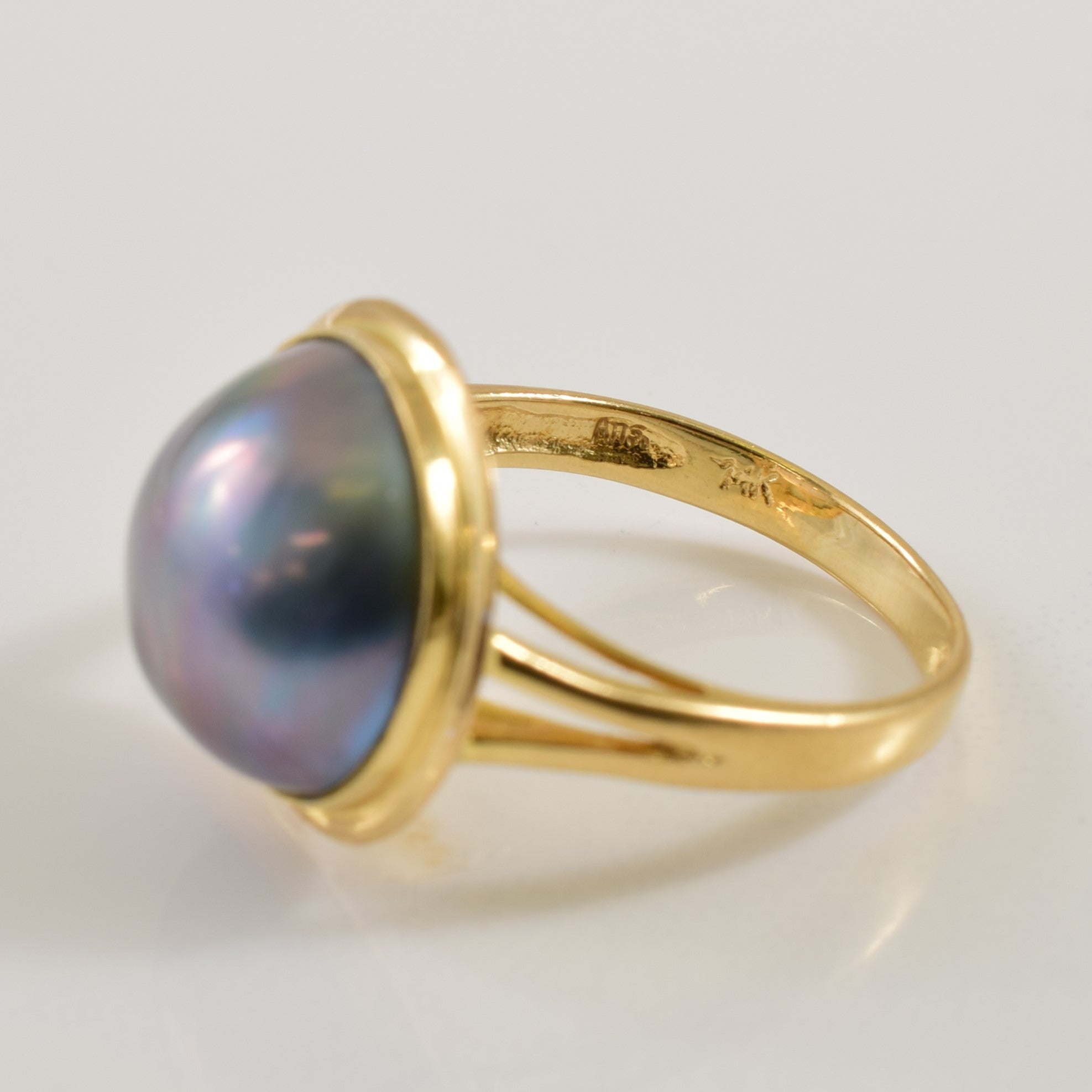 Mabe Pearl Cocktail Ring | 4.50ct | SZ 6 |