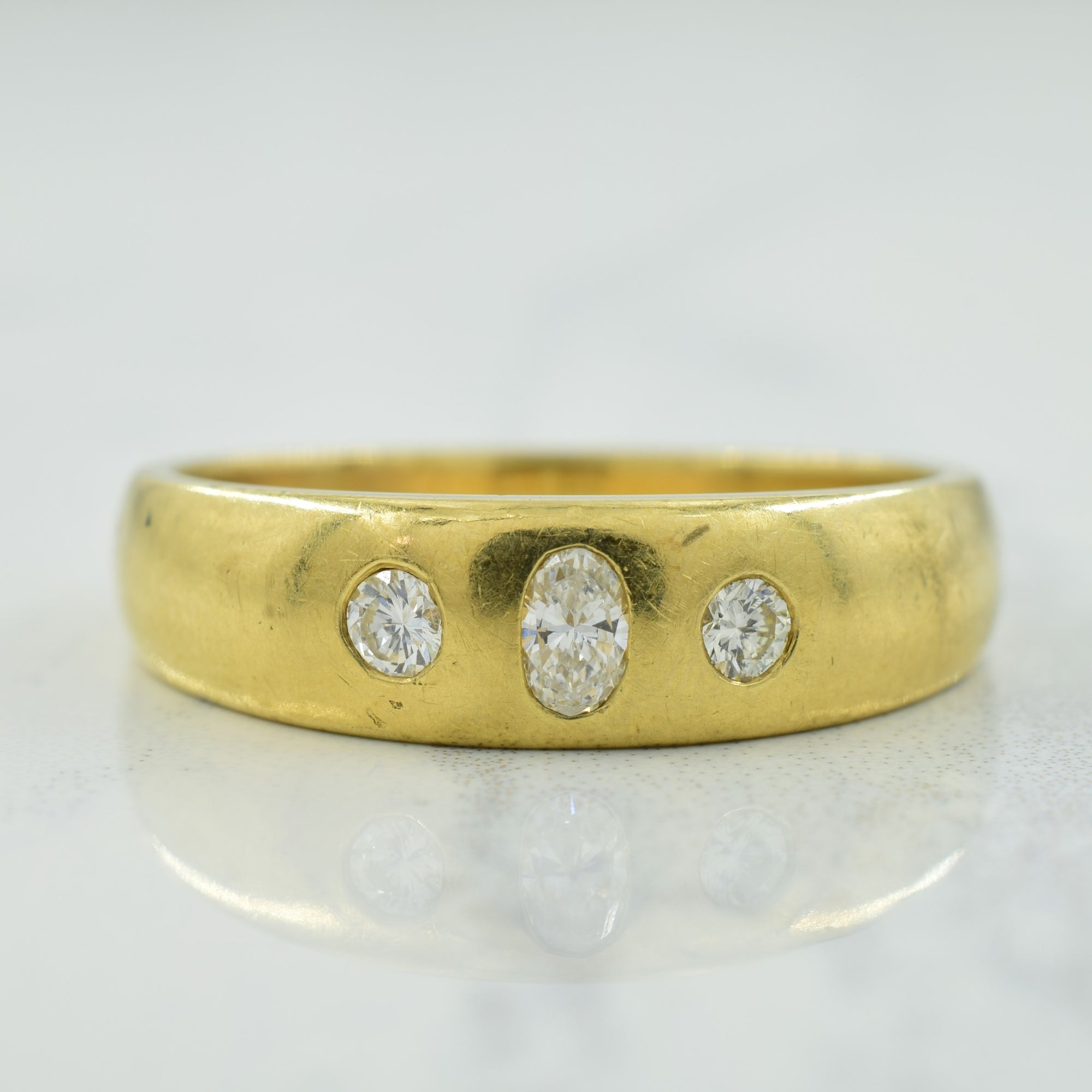 Three Stone Diamond Ring | 0.22ctw | SZ 10 |
