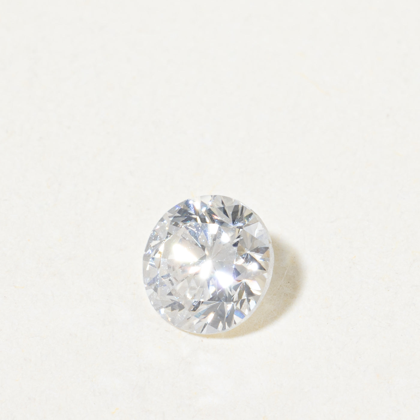 GIA Round Brilliant Cut Loose Diamond | 0.57ct VS2 J |