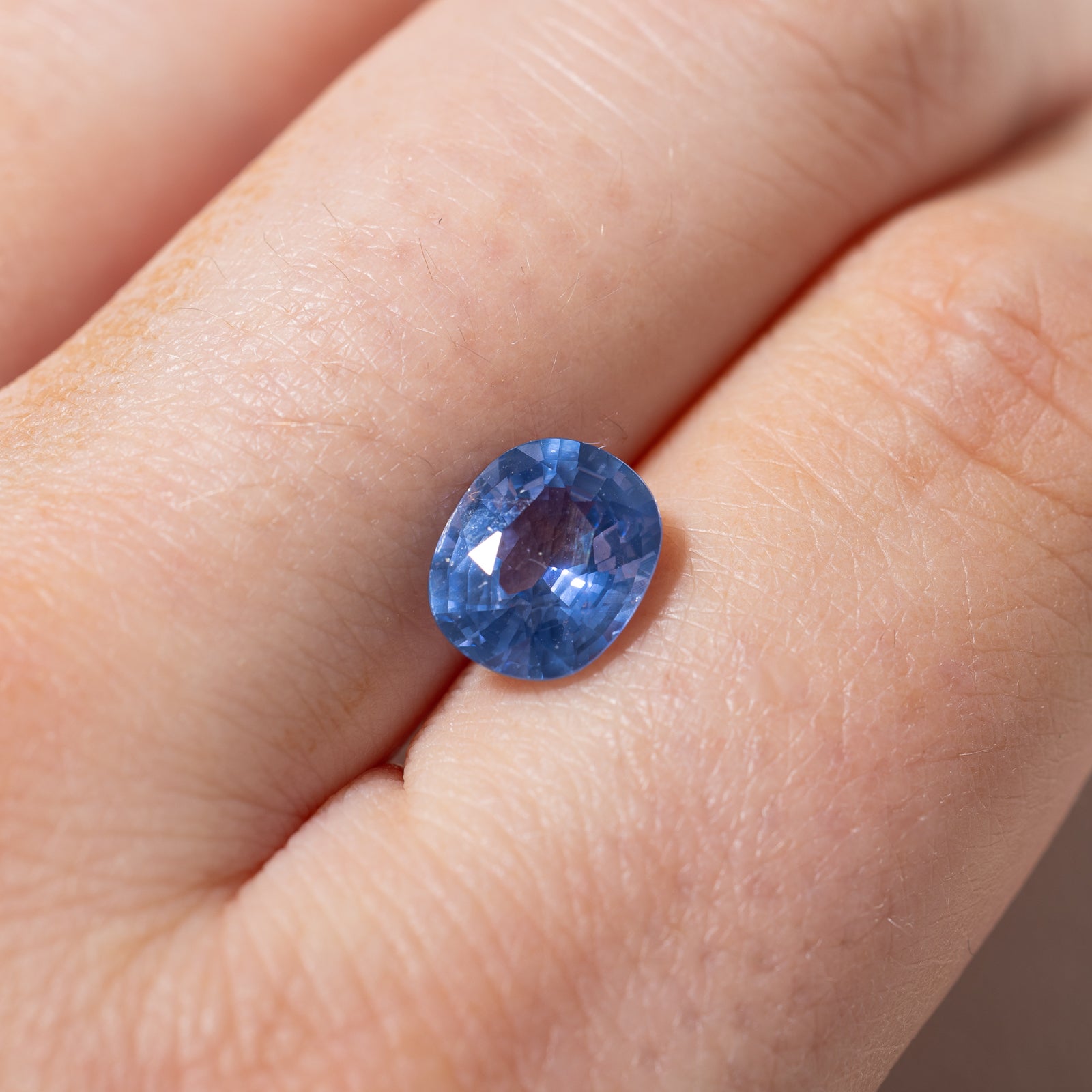 Oval Cut Loose Ceylon Sapphire | 2.31ct |
