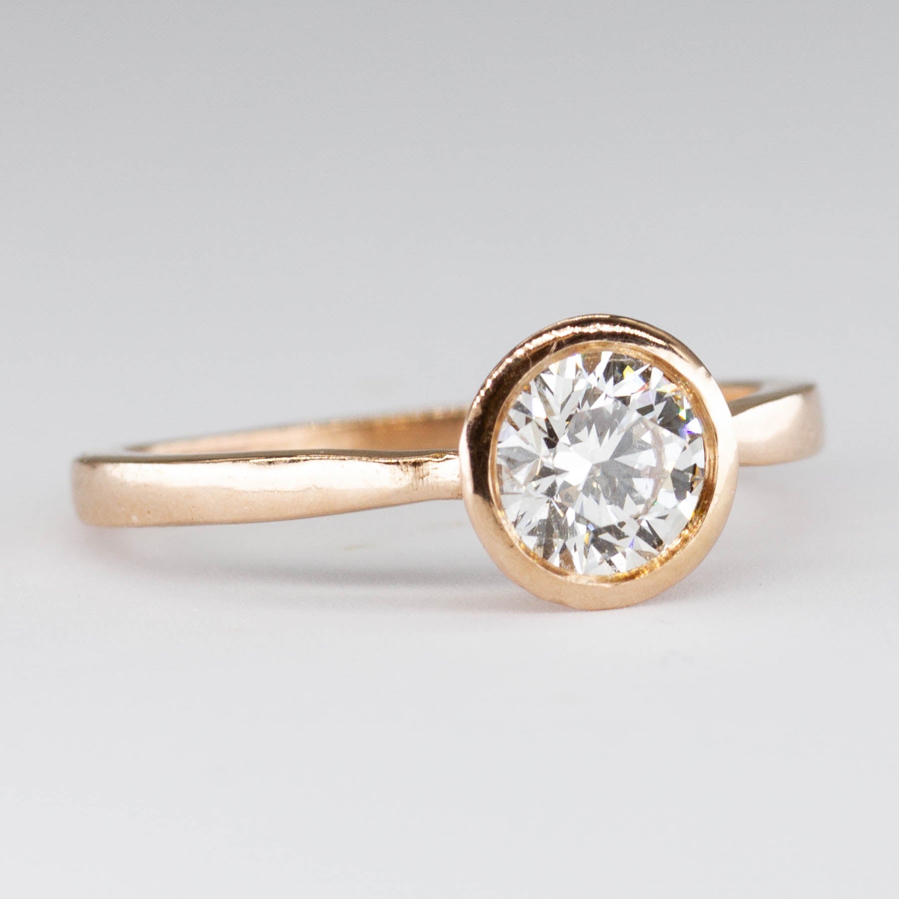 '100 Ways' Diamond Bezel Rose Gold 18k Ring | 0.75ctw | SZ 6 - 100 Ways