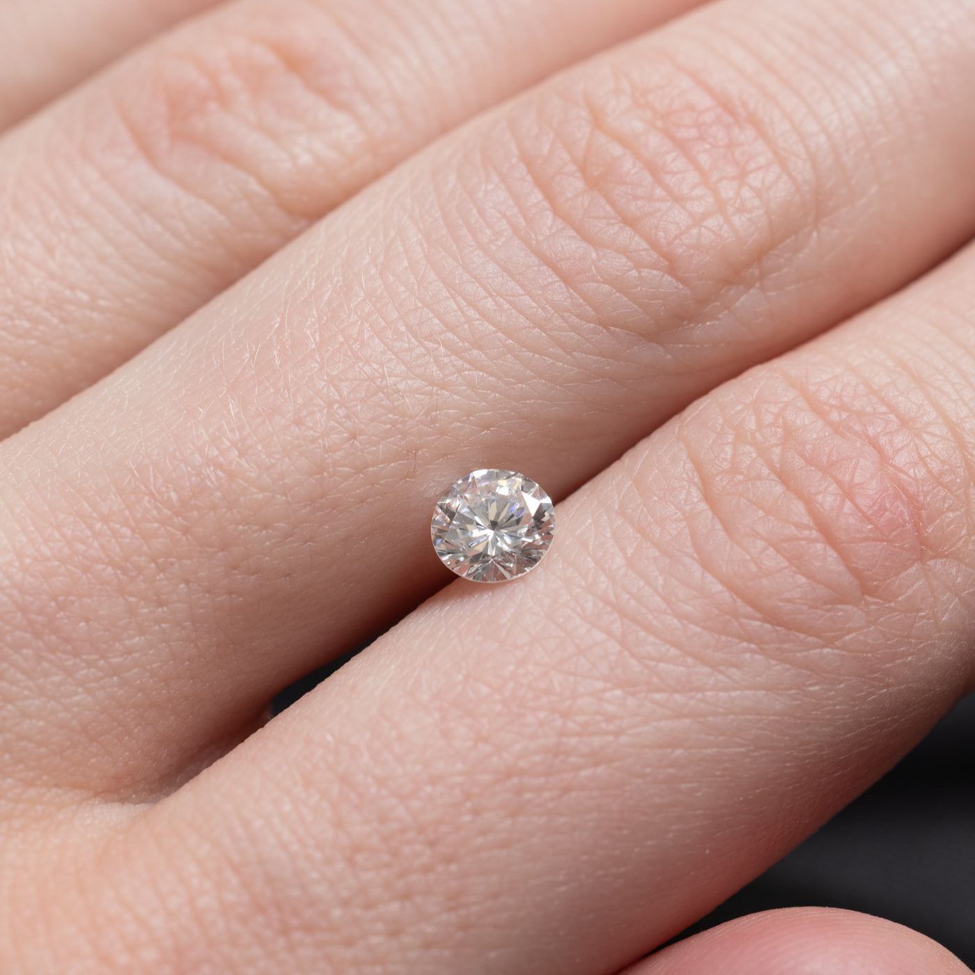 GIA Round Brilliant Cut Loose Diamond | 0.61ct VS2 F |