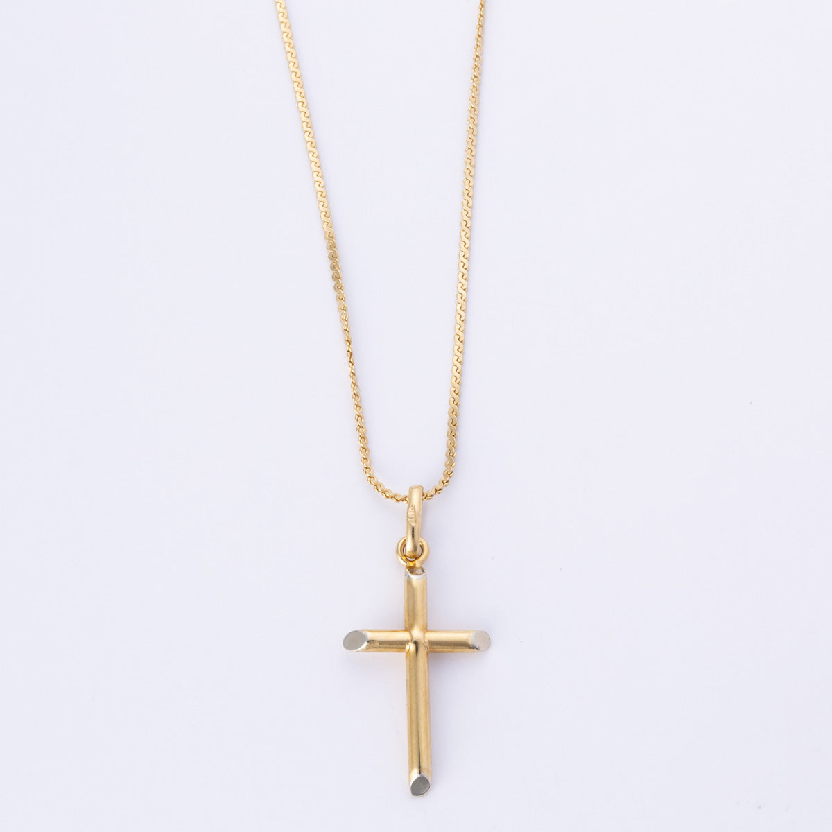 18k Yellow Gold Cross Pendant Necklace | 17"