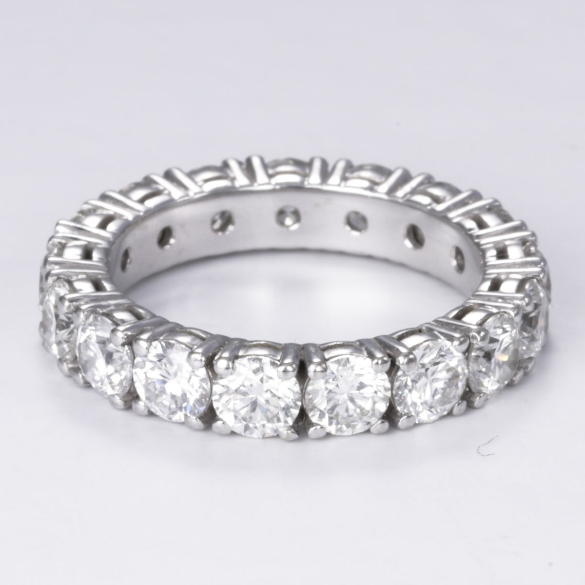 18k White Gold Eternity Diamond Band | 3.90ctw| SZ 6.75