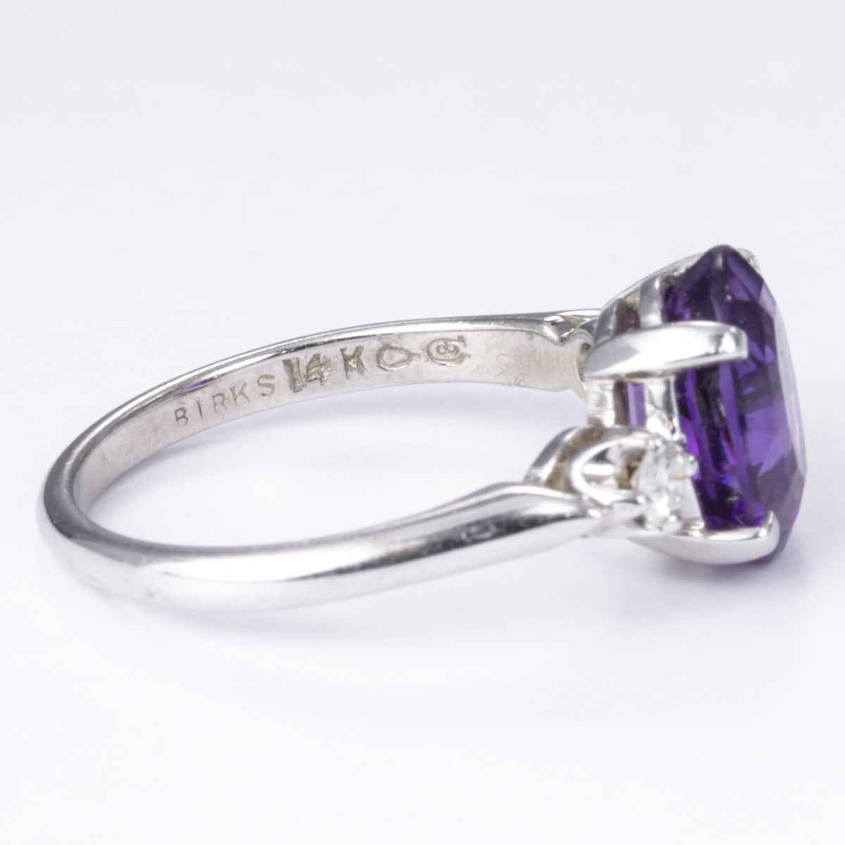 14k Amethyst and Diamond Ring | 1.90ct, 0.12ctw | Size 6.25