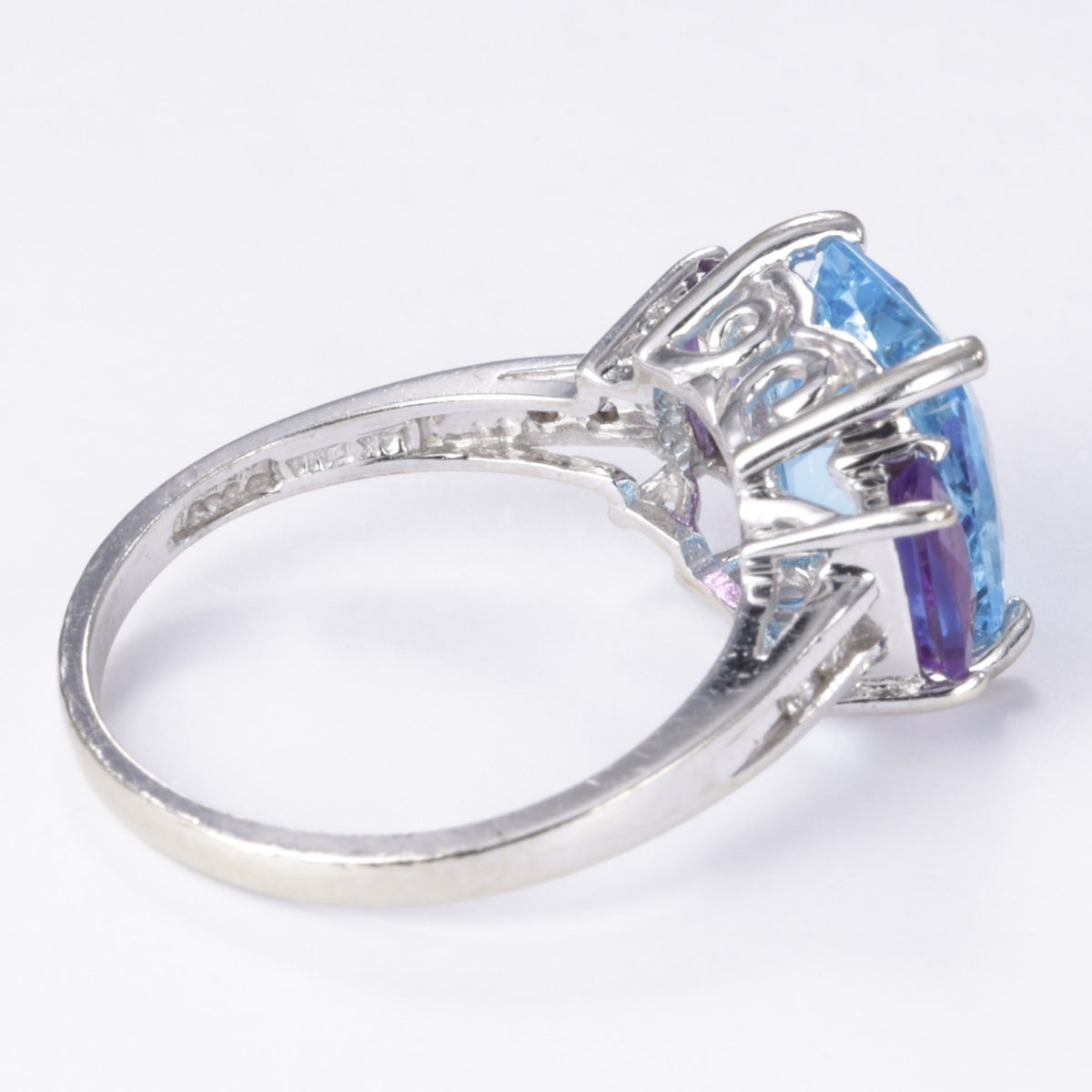 14k Topaz Amethyst and Diamond Ring | 4.06ct, 0.70ctw, 0.04ctw | SZ 6.5