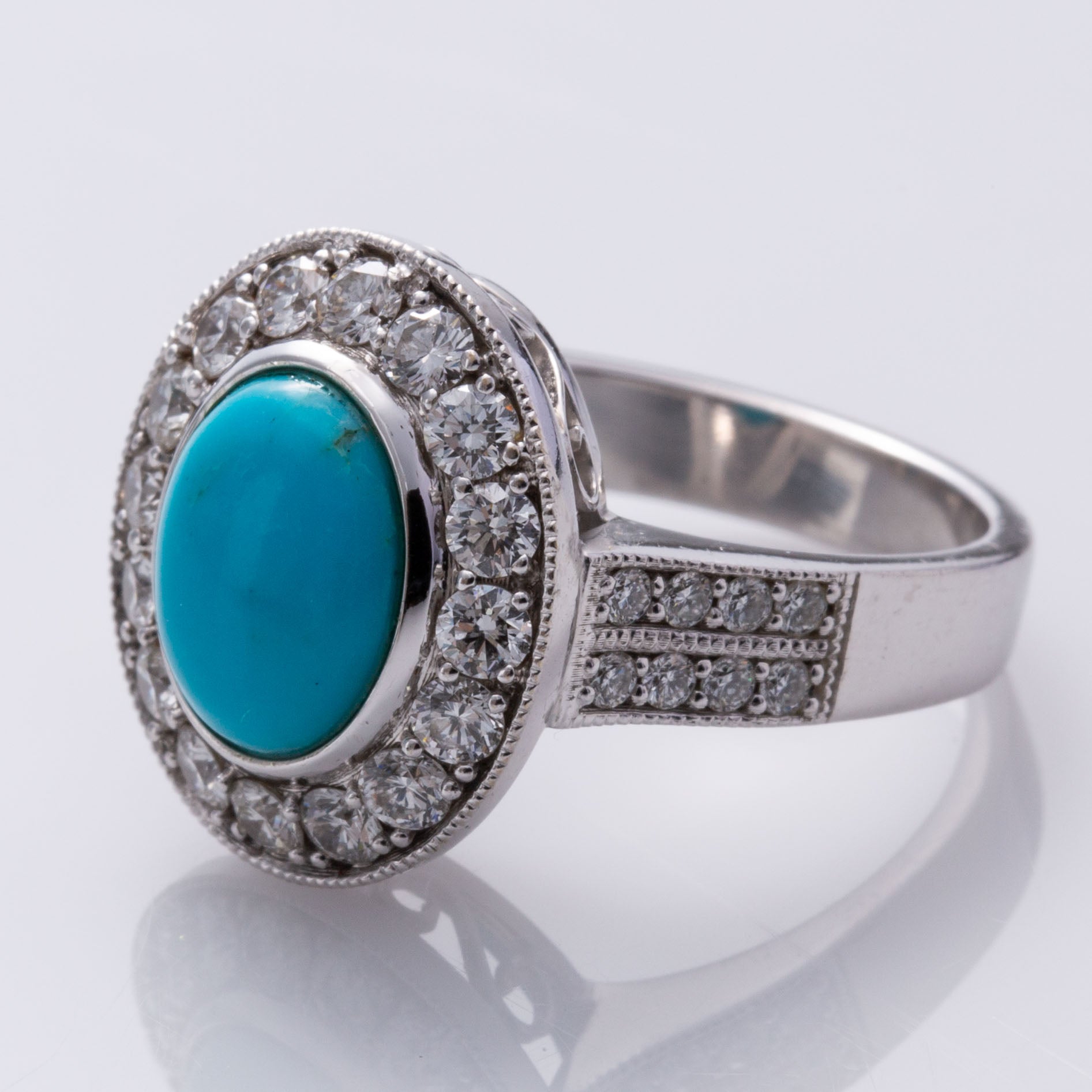 Bague halo turquoise et diamants 14 carats | 10 x 8 mm, 1,08 ct | Taille 6,75 | 