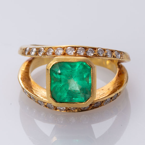 18K Yellow Gold Emerald and Diamond Ring | 2.75 ct, 0.53 ctw | SZ 6.25 |