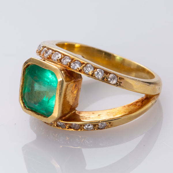 18K Yellow Gold Emerald and Diamond Ring | 2.75 ct, 0.53 ctw | SZ 6.25 |