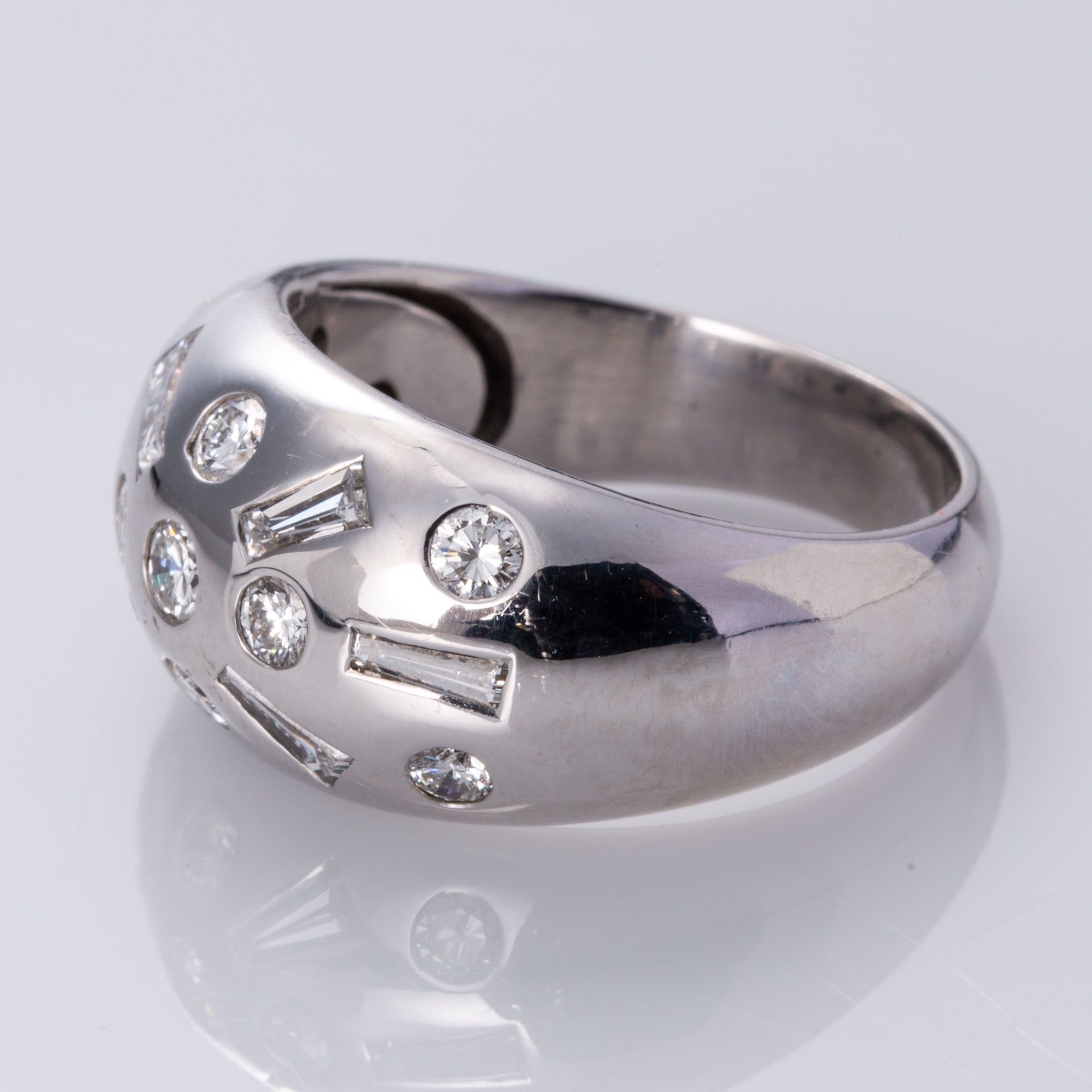 18K White Gold Flush Set Round and Baguette Diamond Ring | 0.85 ctw | SZ 7.5  |