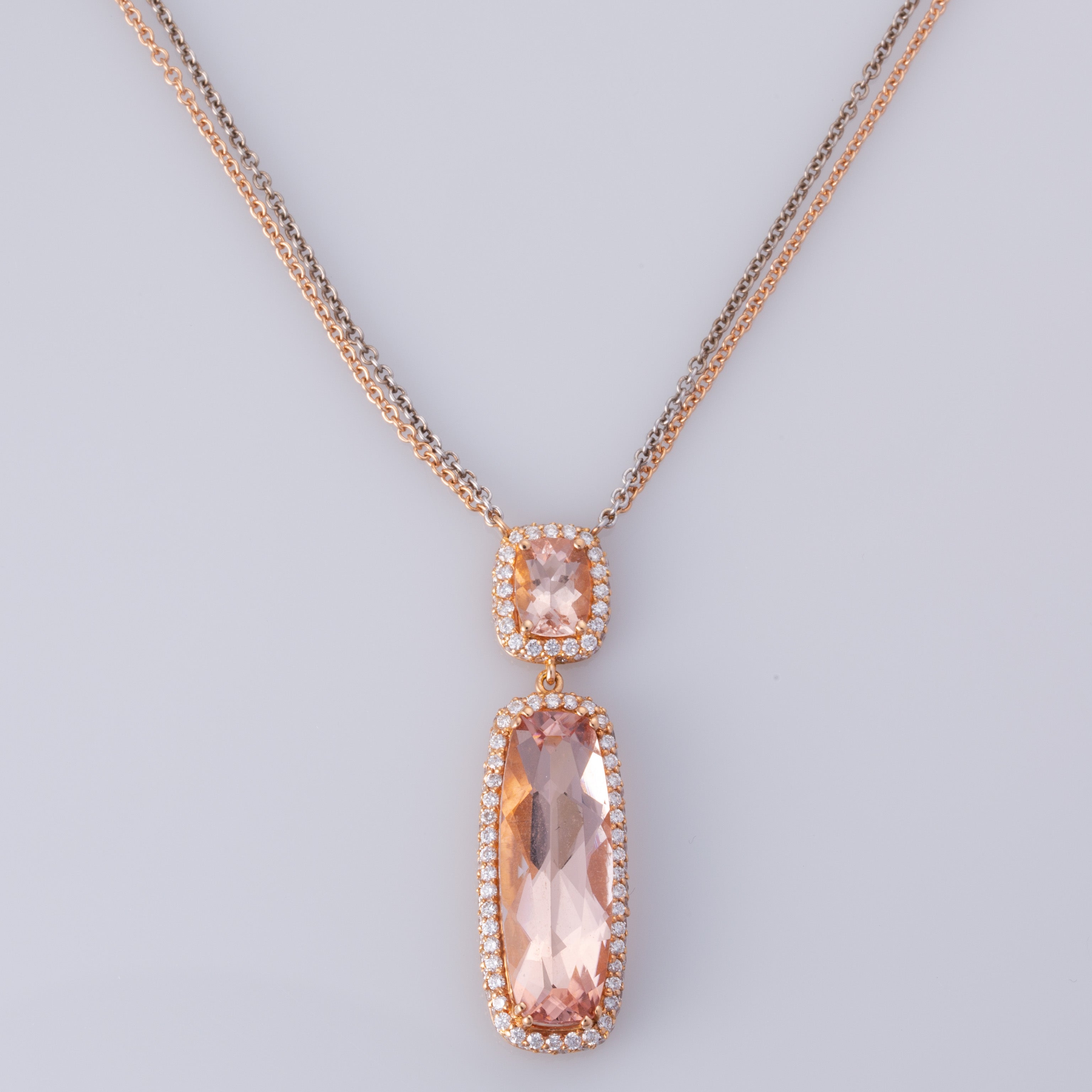 Collier en or rose et blanc 18 carats, morganite et diamants | 11,46 ct au total, 1,50 ct au total | 45,7 cm (18 po) |