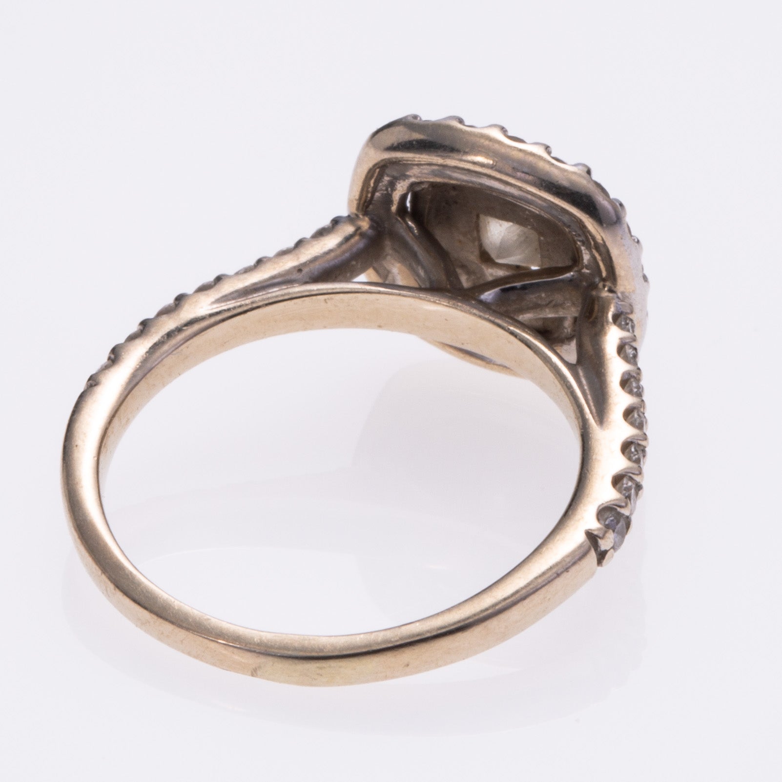 14k White Gold Double Halo Diamond Ring | 0.80ctw | SZ 4