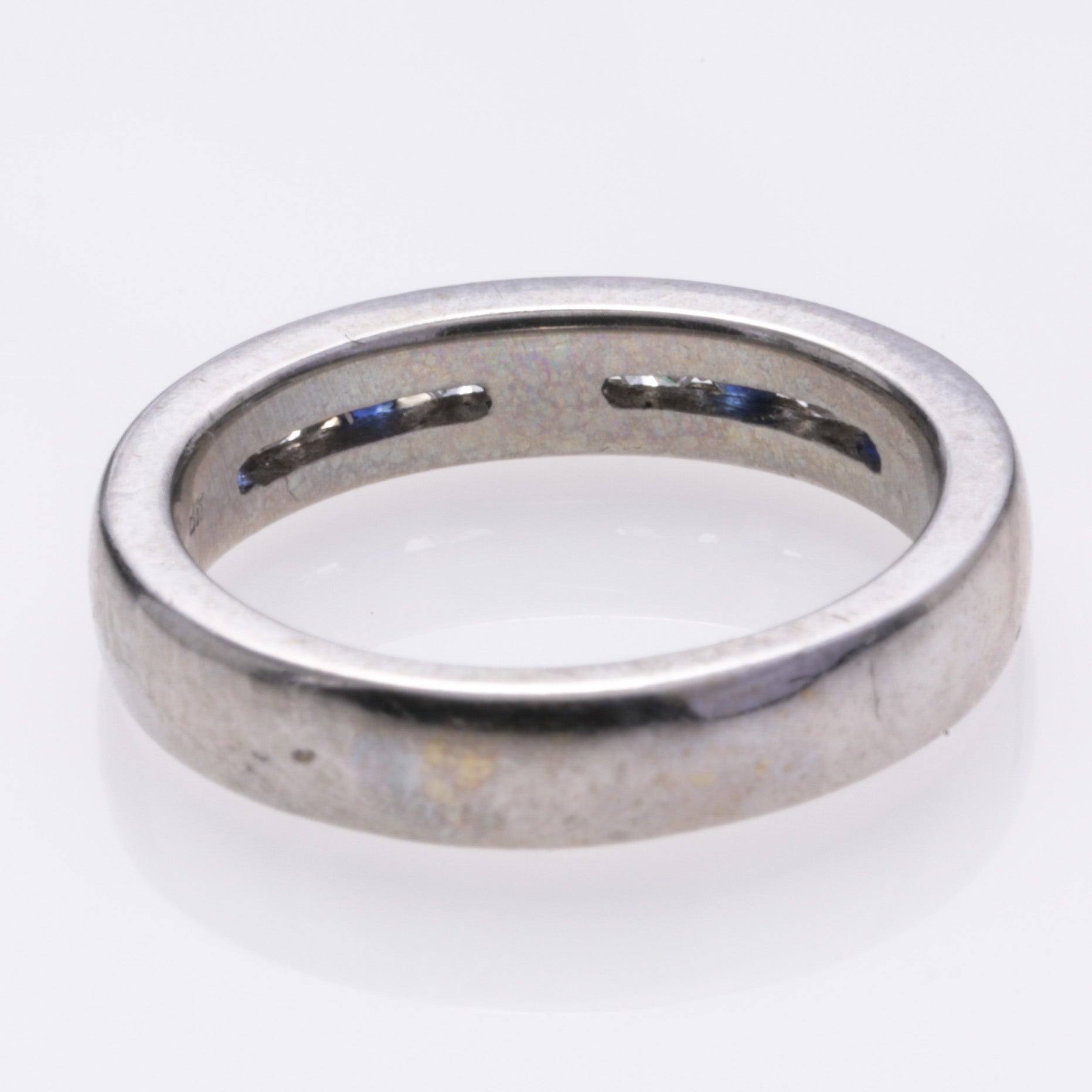 18K White Gold Sapphire and Diamond Ring | 0.26ct, 0.18ctw | SZ 4.5