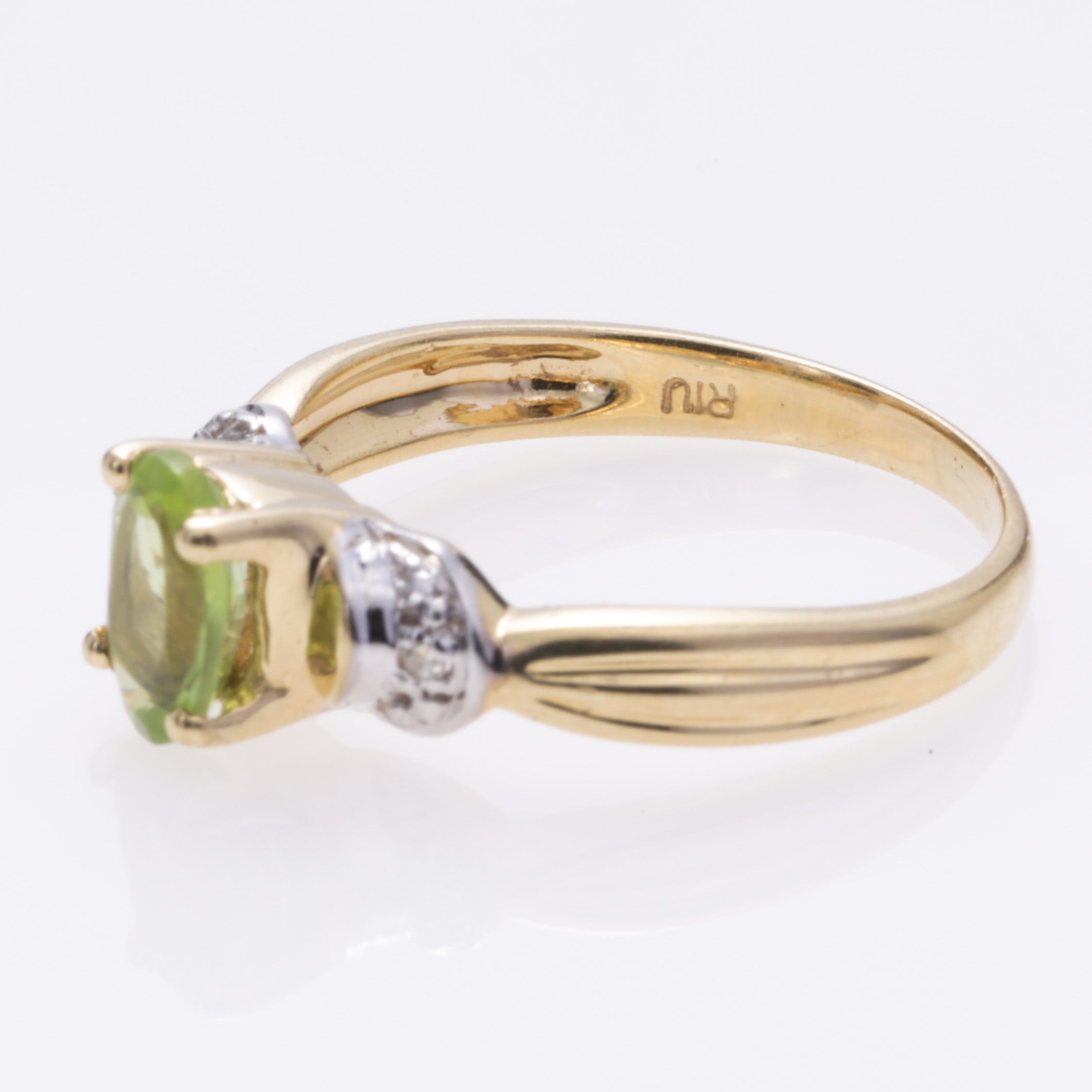 14K Yellow Gold Peridot and Diamond Ring | 0.68ct, 0.01ctw | SZ 6.5