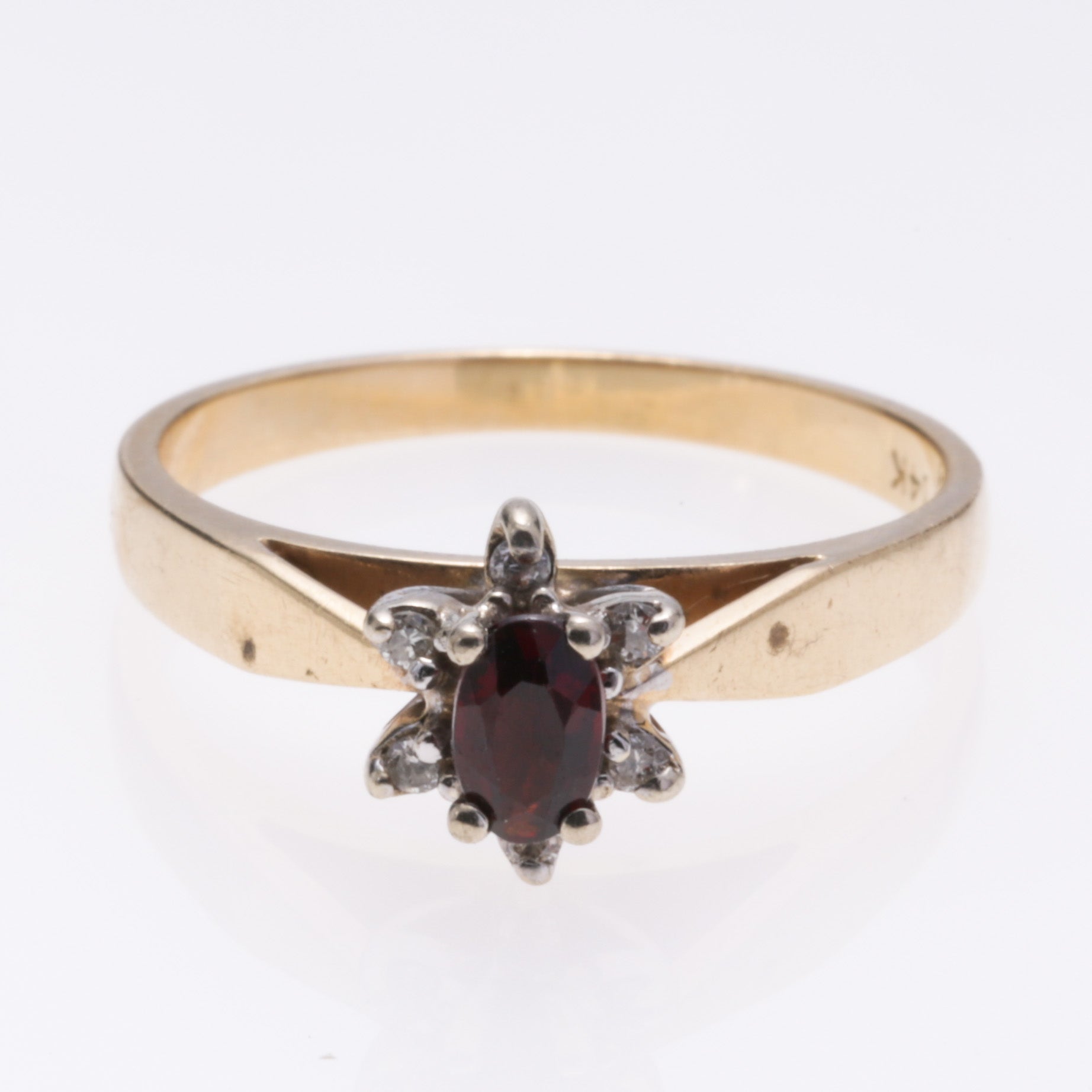 14K Yellow Gold Almandite/Garnet and Diamond Ring | 0.25ct, 0.03ctw | SZ 6